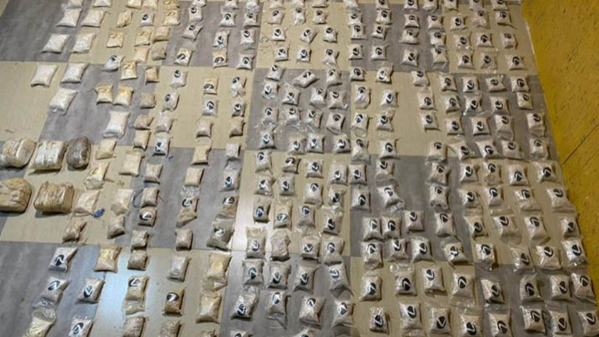 إحباط تهريب مخدرات