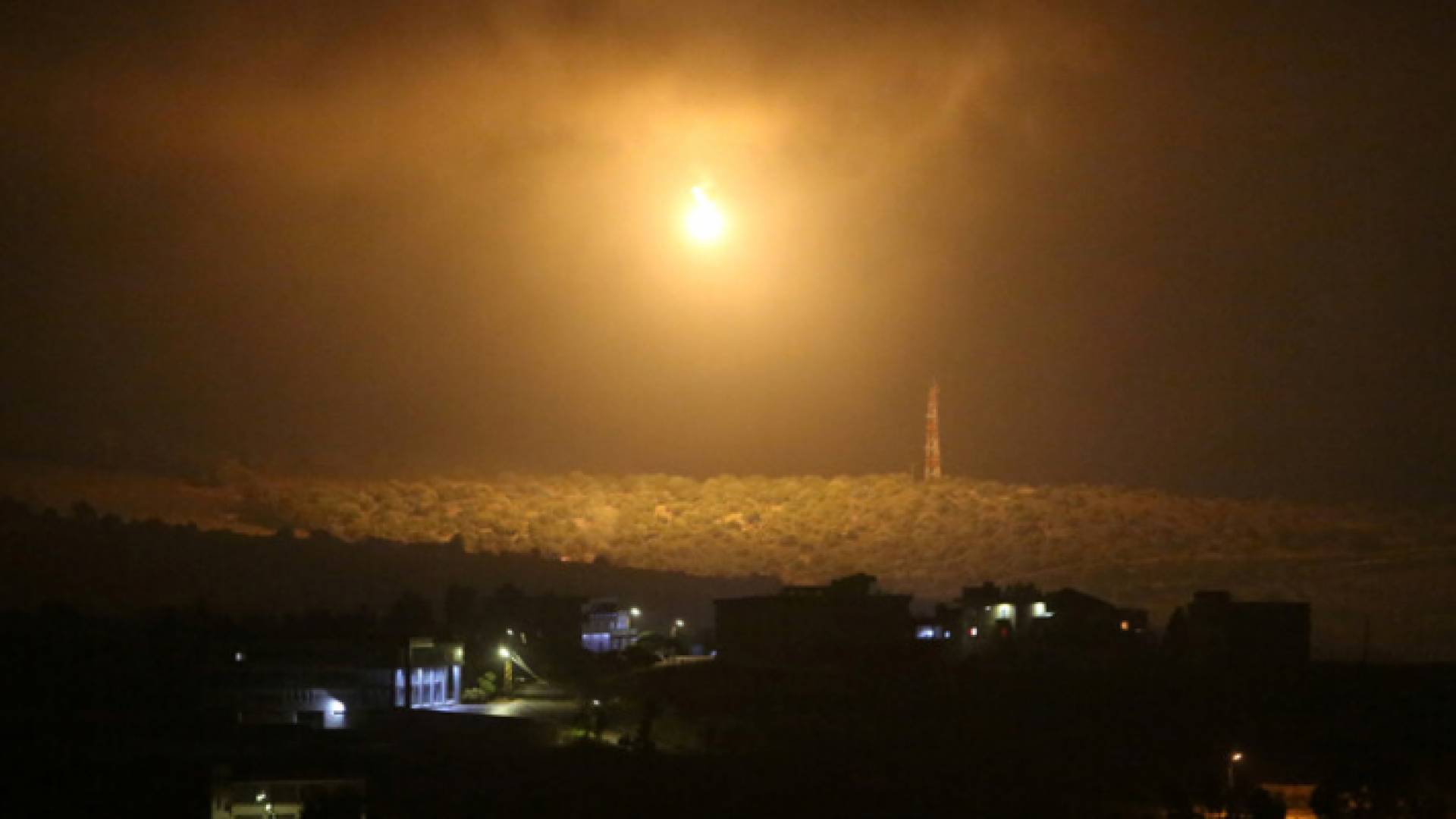 قنابل ضوئية - ارشيفية