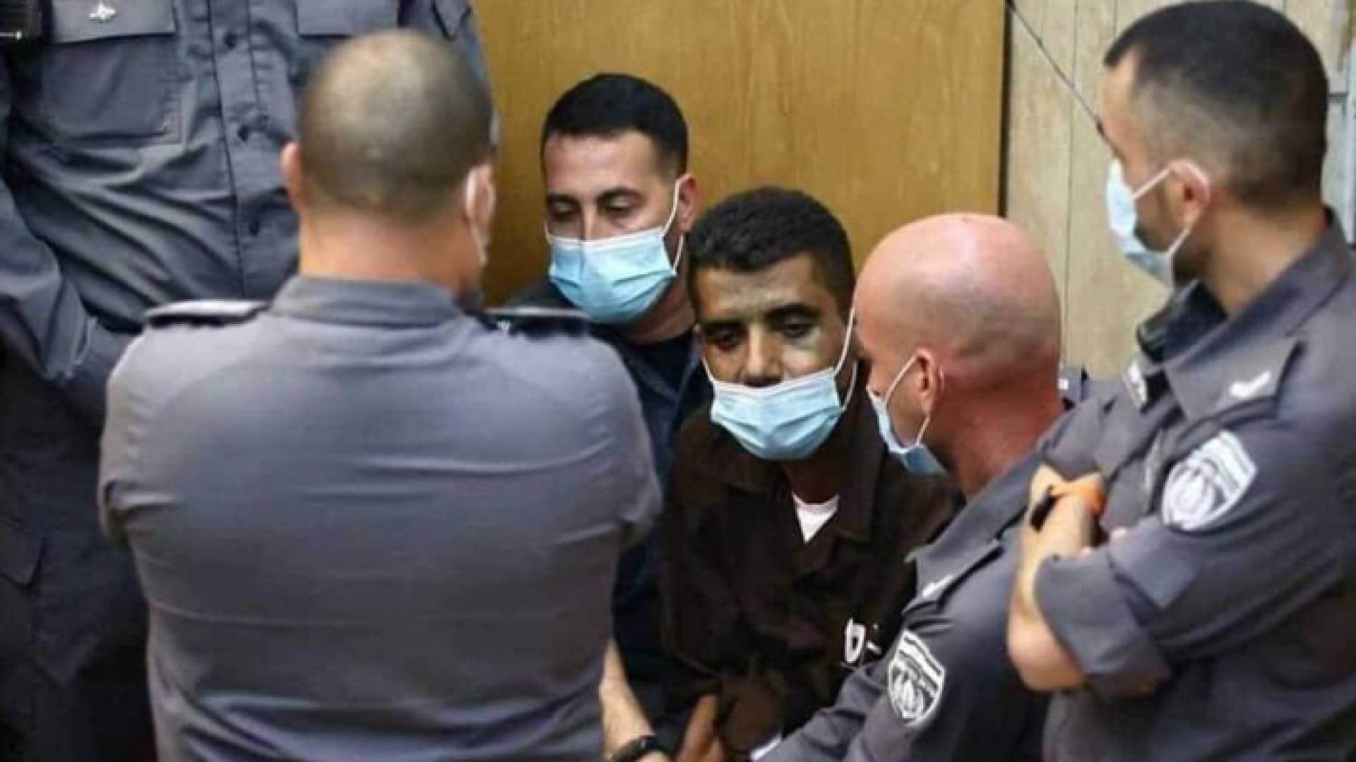 زكريا الزبيدي خلال جلسة المحاكمة