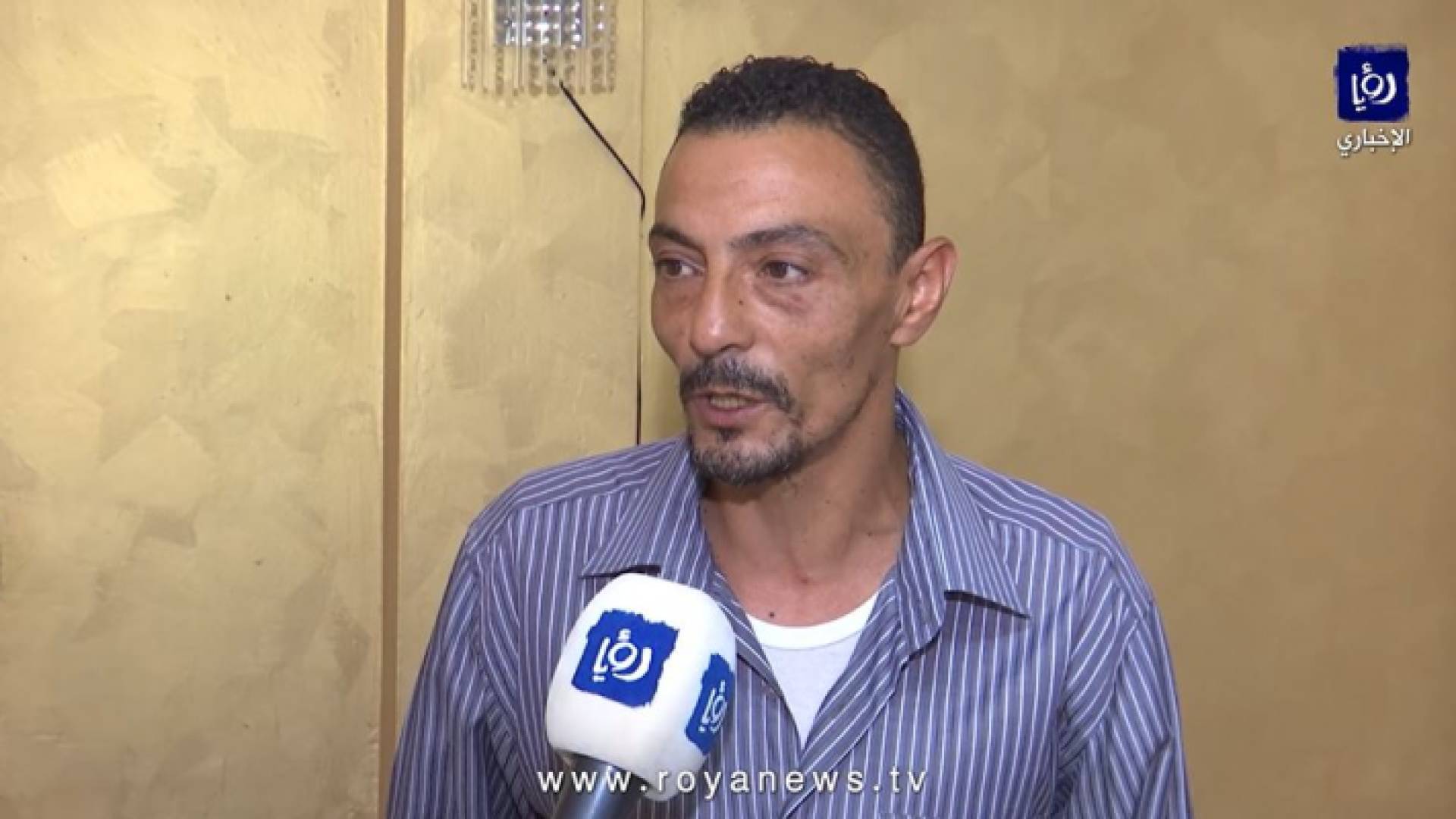 ماهر ابو حطب والد الطفلة لين المتوفاة في مستشفى البشير