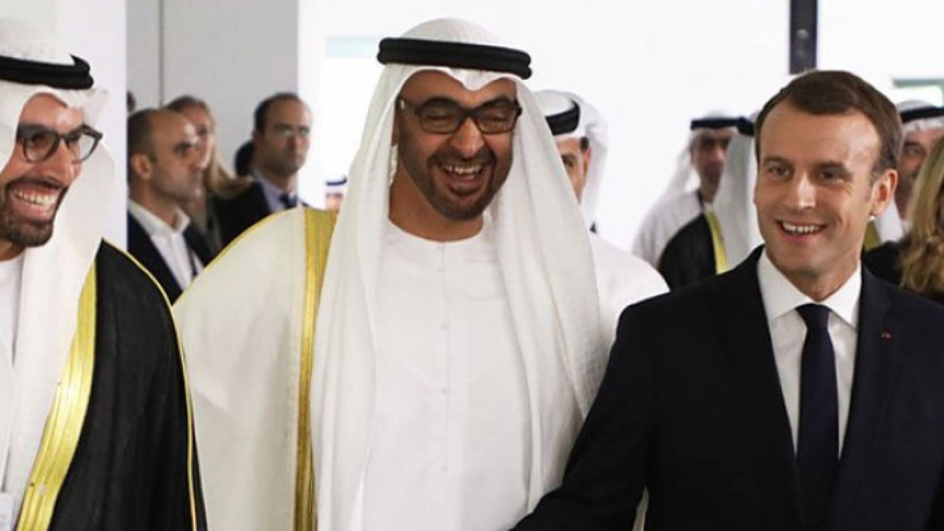 ولي عهد أبوظبي يلتقي ماكرون الأربعاء في باريس