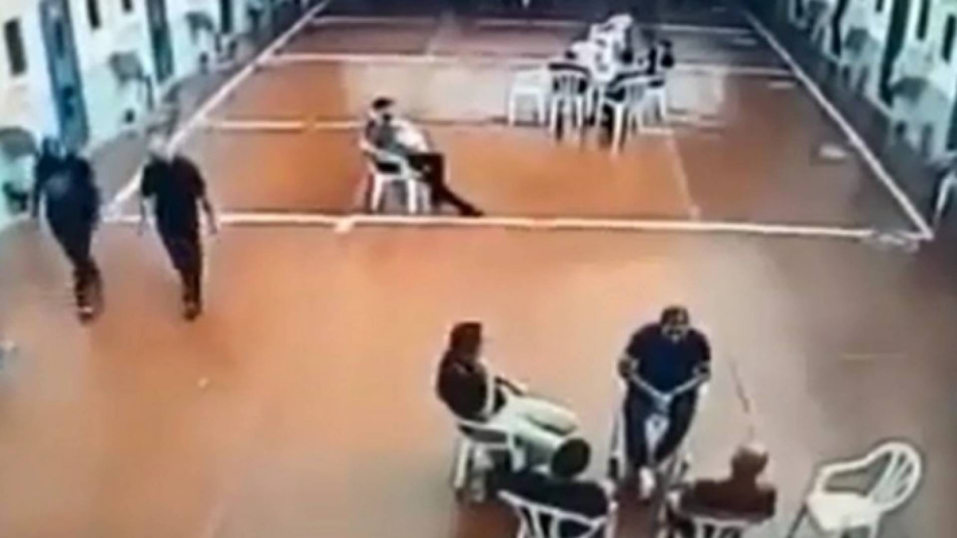 ما حقيقة فيديو آخر ظهور للأسرى الفلسطينيين الستة في سجن جلبوع قبل فرارهم؟