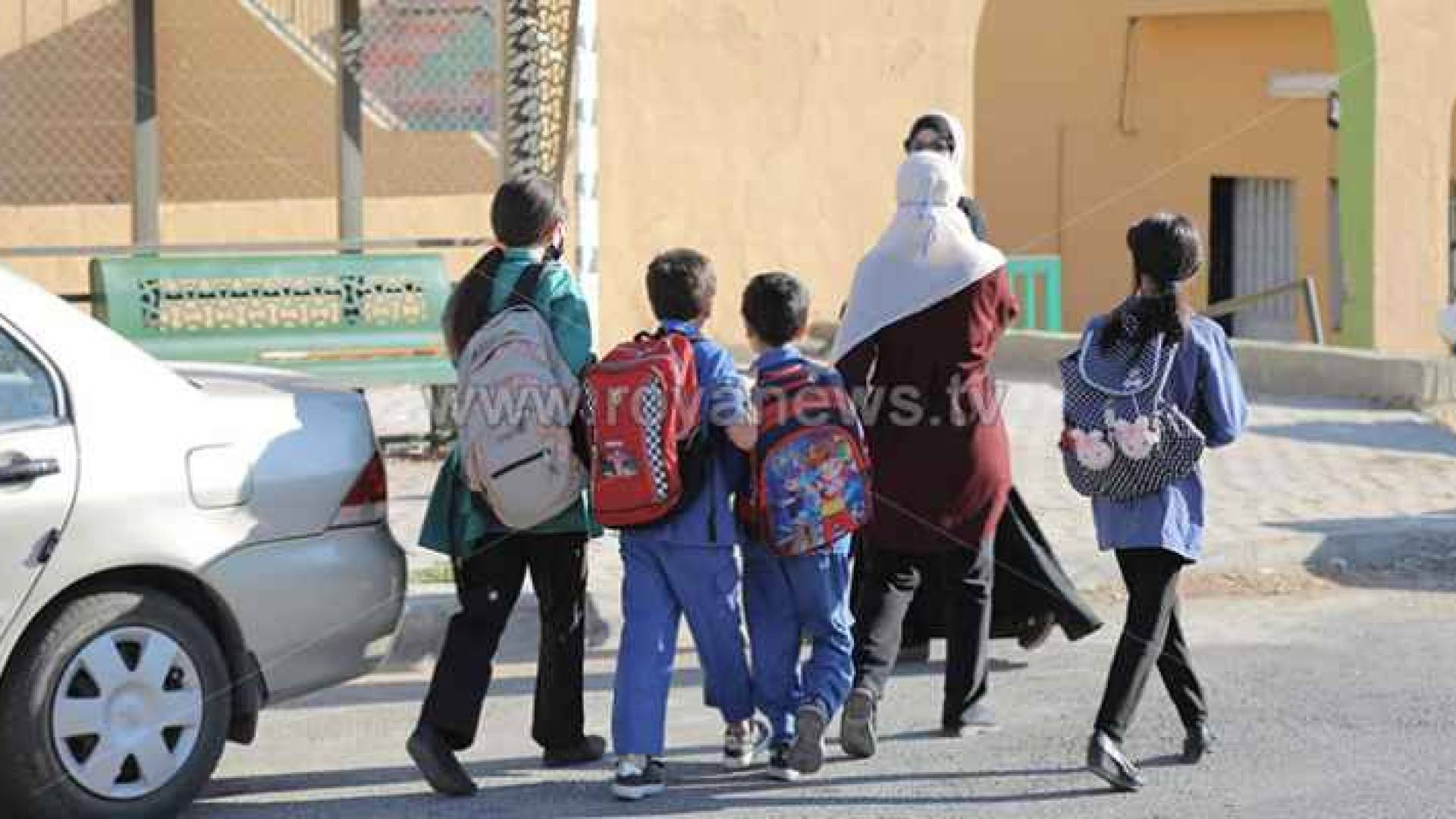 "الوطني لتطوير المناهج": وقف العمل بالاتفاقية الموقفعة مع شركة هاربر كولنز البريطانية