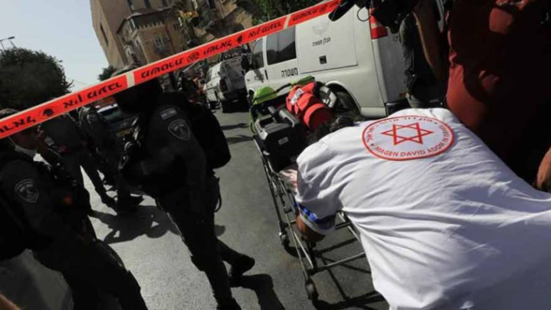 إعلام عبري: إصابة مستوطن بزعم عملية طعن في القدس المحتلة - ارشيفية