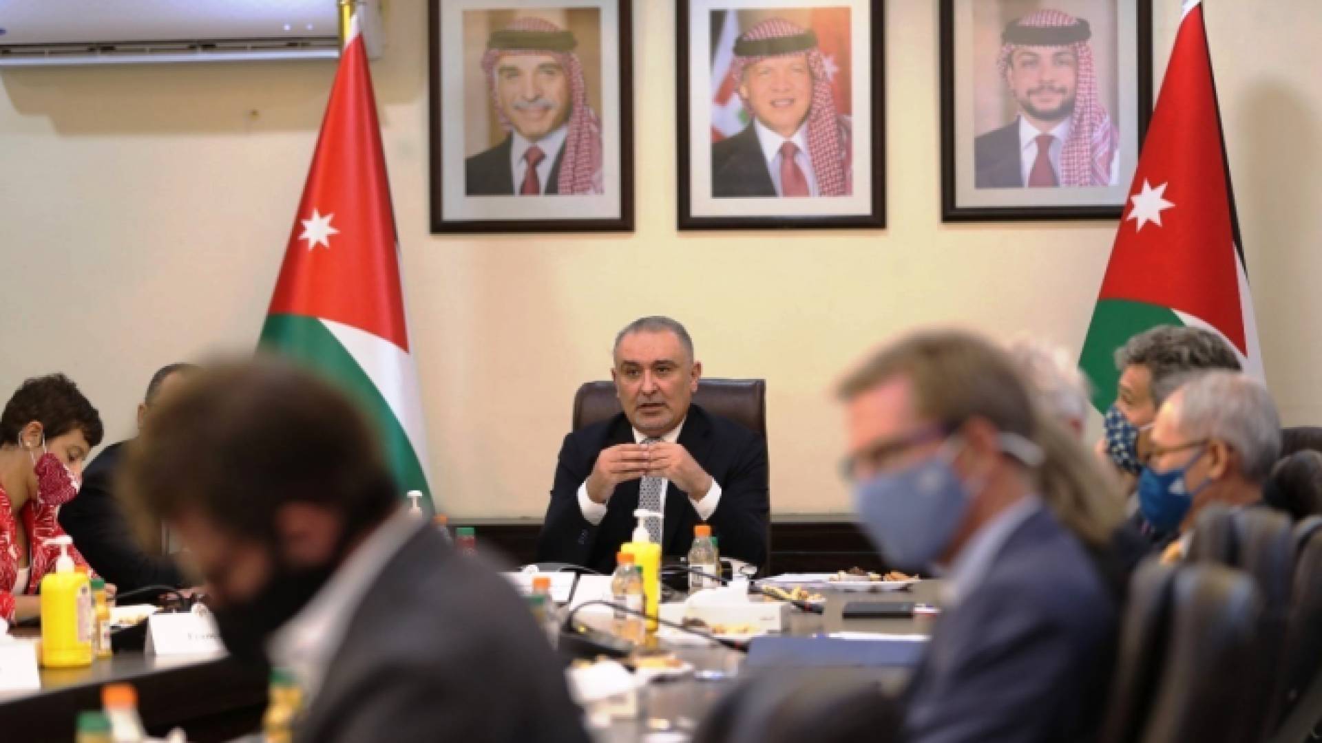 الشريدة يُطلع الدول المانحة والمنظمات على أولويات عمل الحكومة الاقتصادي