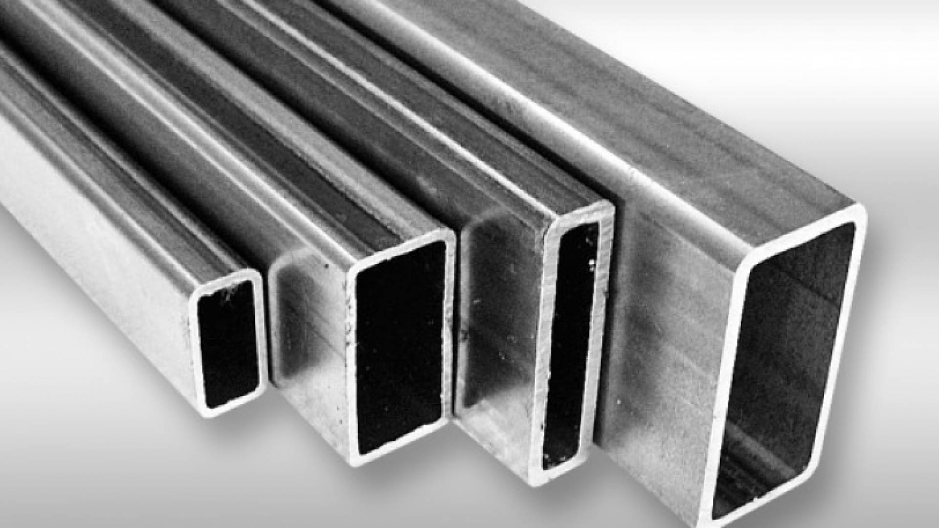 مواسير ألمنيوم - ارشيفية