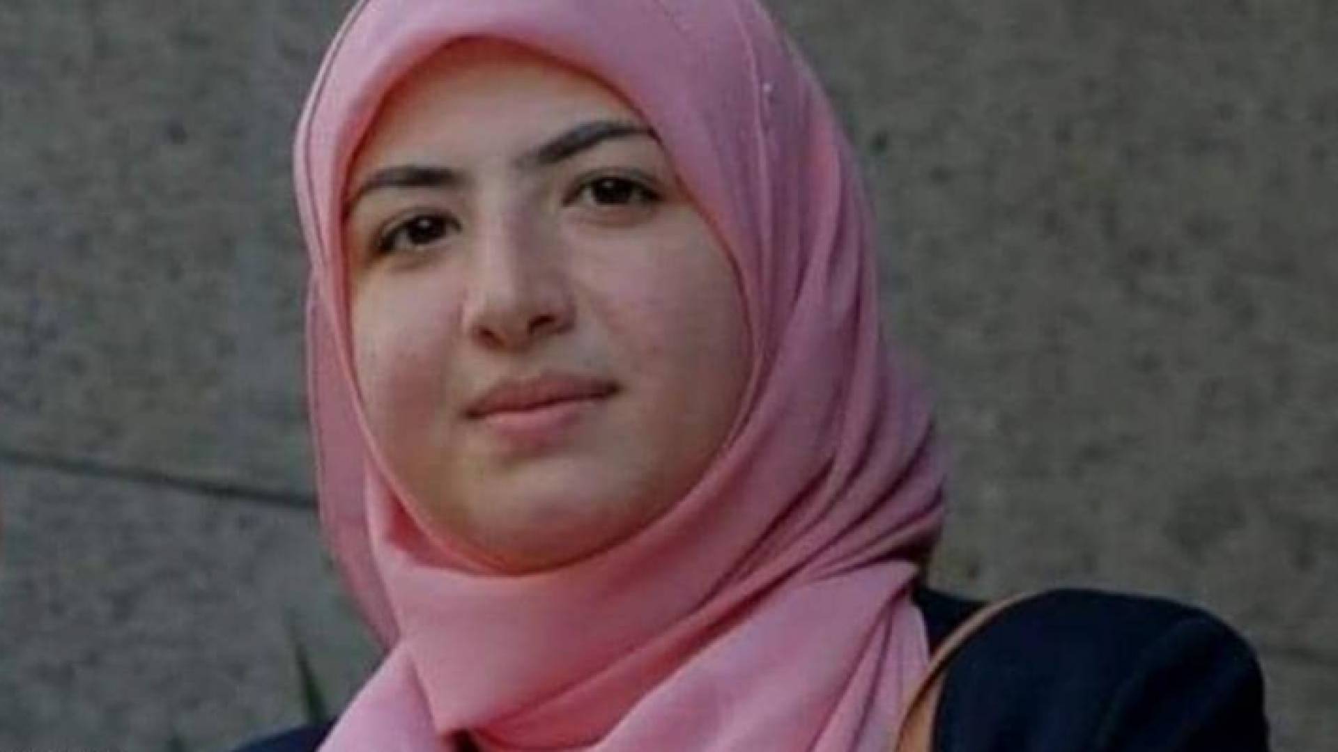 الصيدلانية المصرية الراحلة إسراء سامي