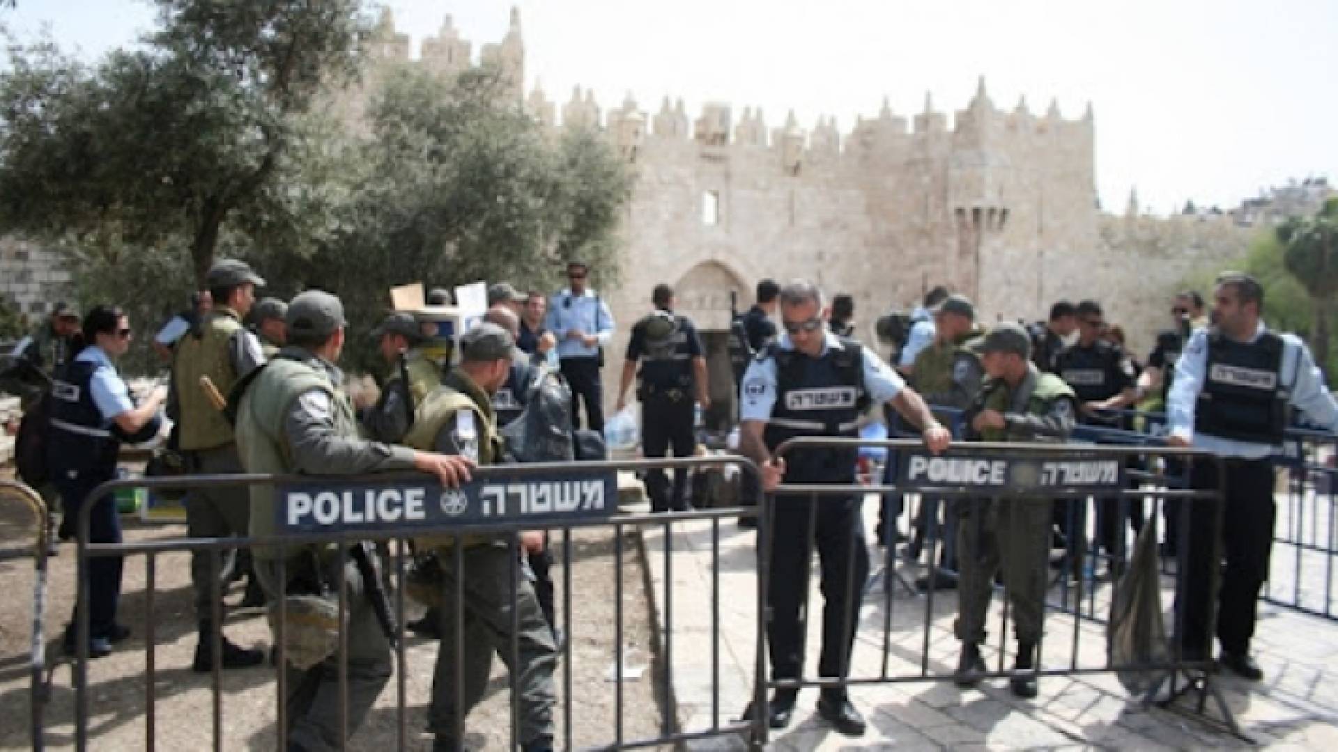 الاحتلال الاسرائيلي يحول القدس لثكنة عسكرية وينشر مئات العناصر