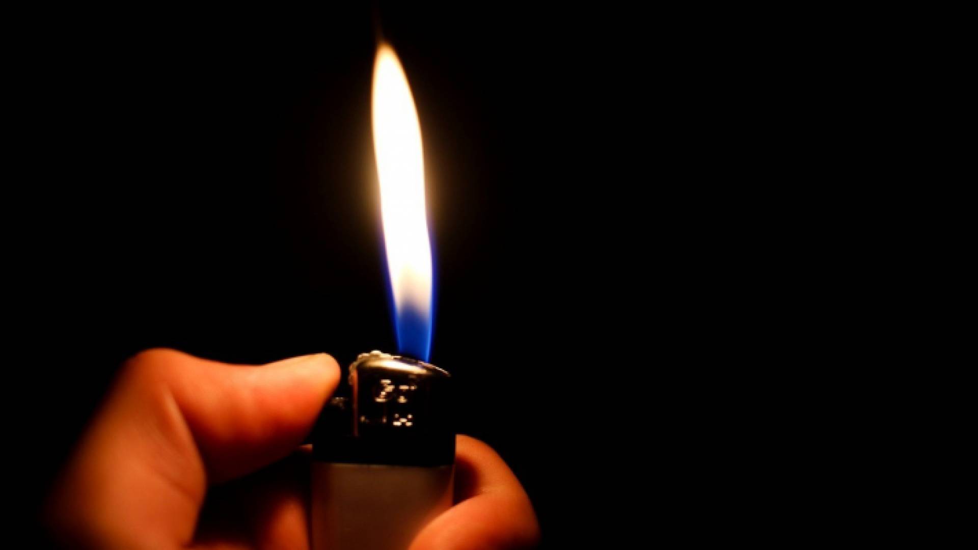 قداحة - تعبيرية