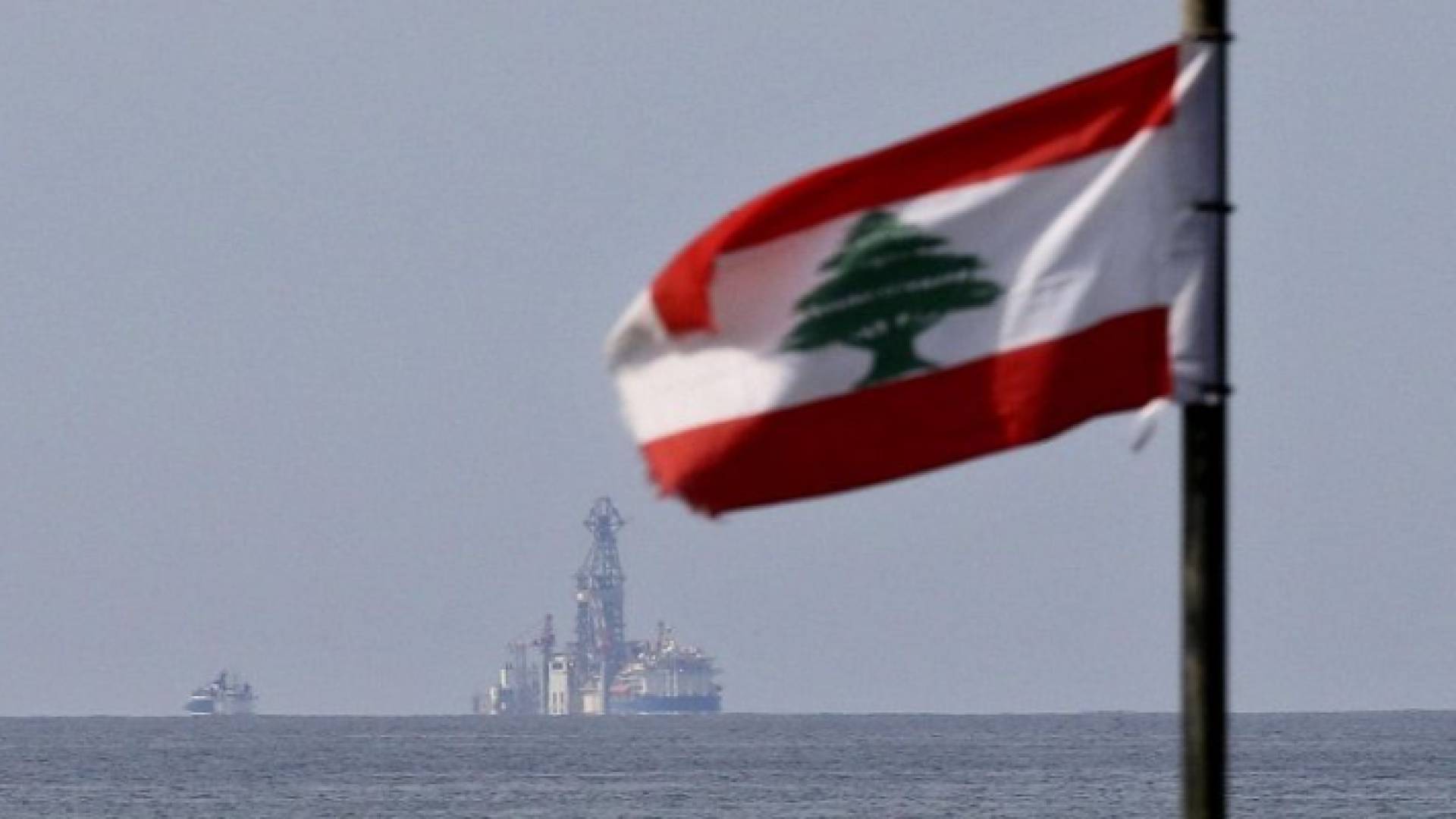 علم لبنان - ارشيفية