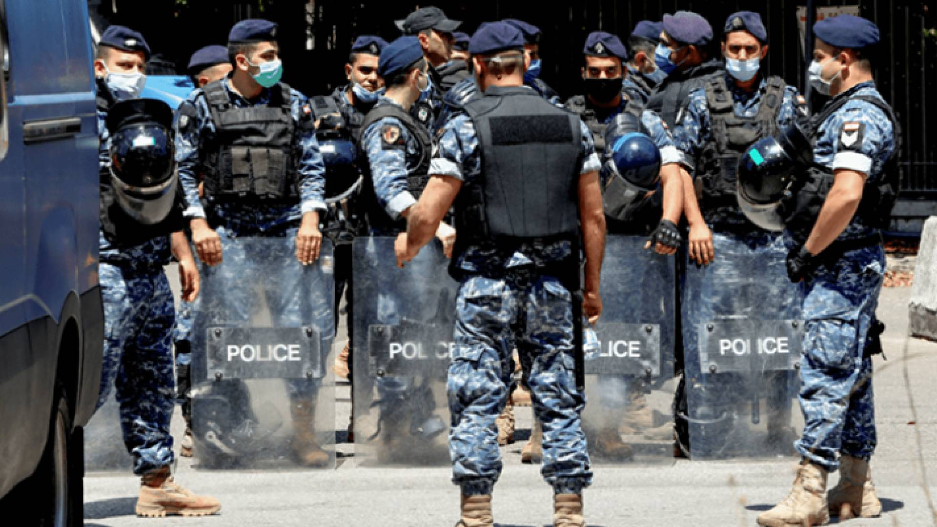 صورة أرشيفية لعناصر من الأمن اللبناني