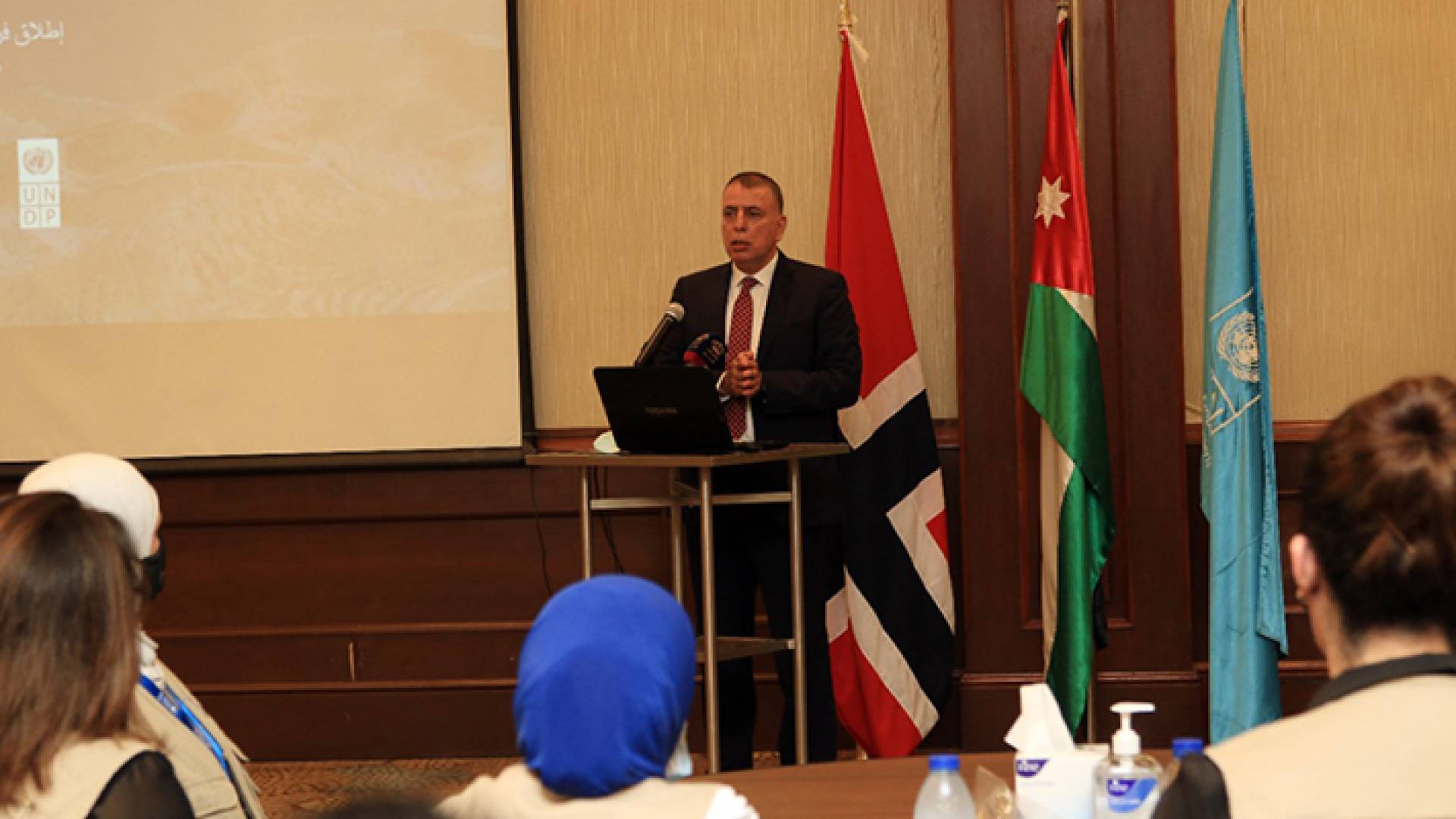 وزير الداخلية مازن الفراية