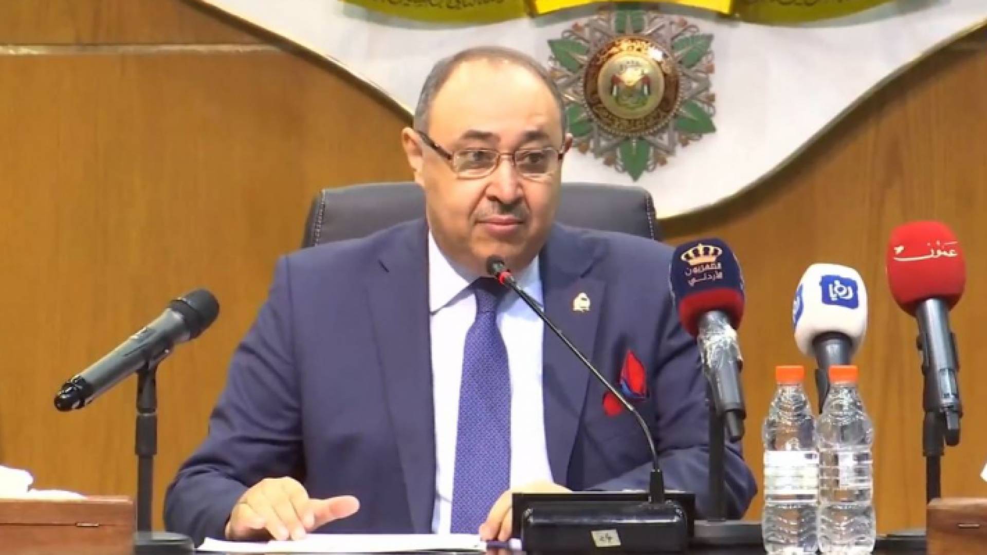 وزير الدولة لشؤون الإعلام الناطق الرسمي باسم الحكومة المهندس صخر