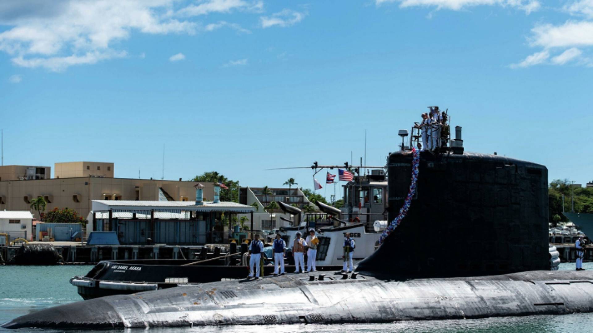 اتّهمت فرنسا الخميس أستراليا بـ"طعنها في الظهر"