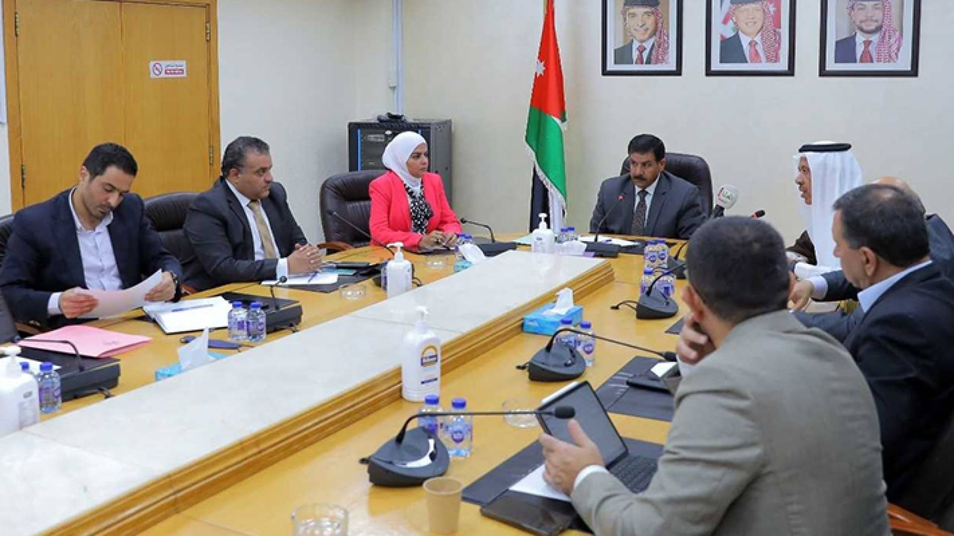 اجتماع للجنة القانونية النيابية لبحث الجلوة العشائرية