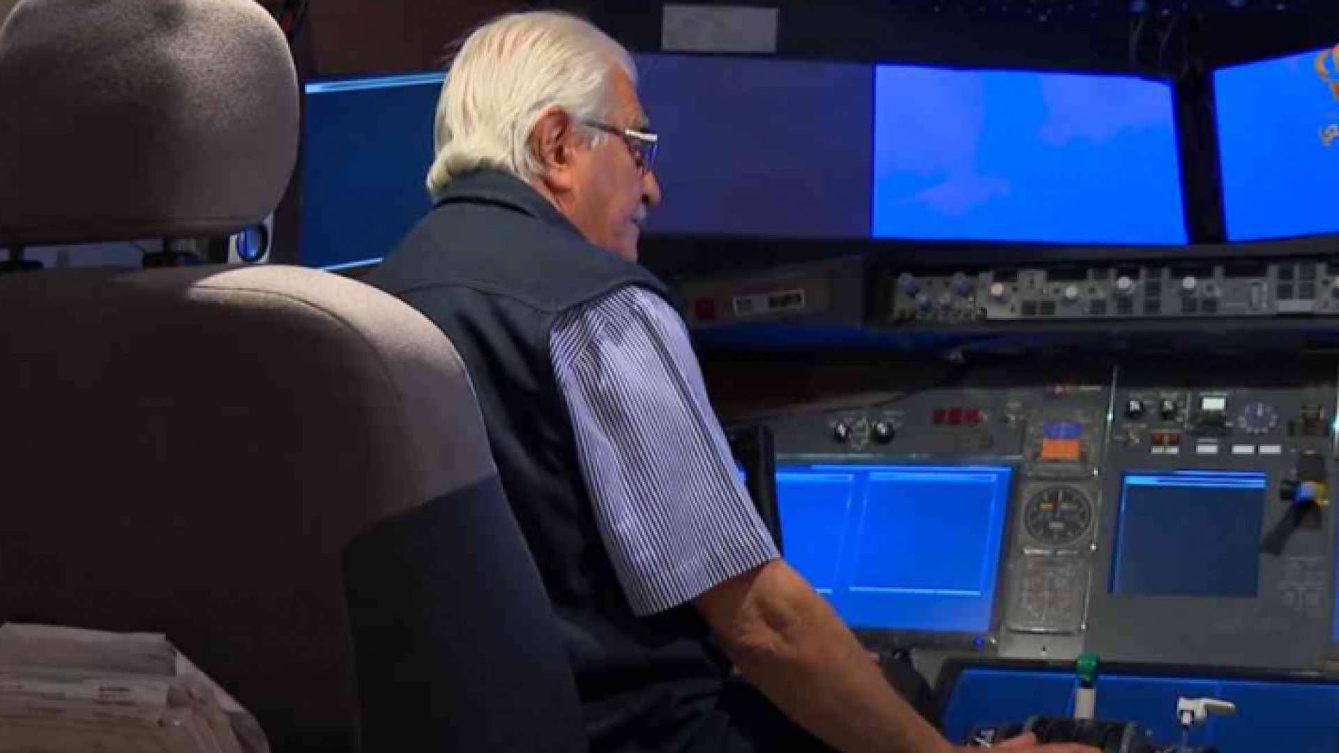 المواطن الأردني محمد ملحس