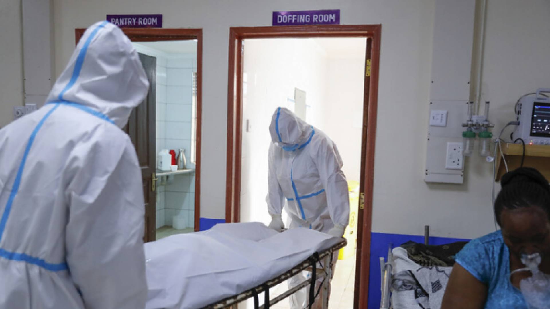 منظمة الصحة العالمية: انخفاض عالمي حاد بإصابات كورونا