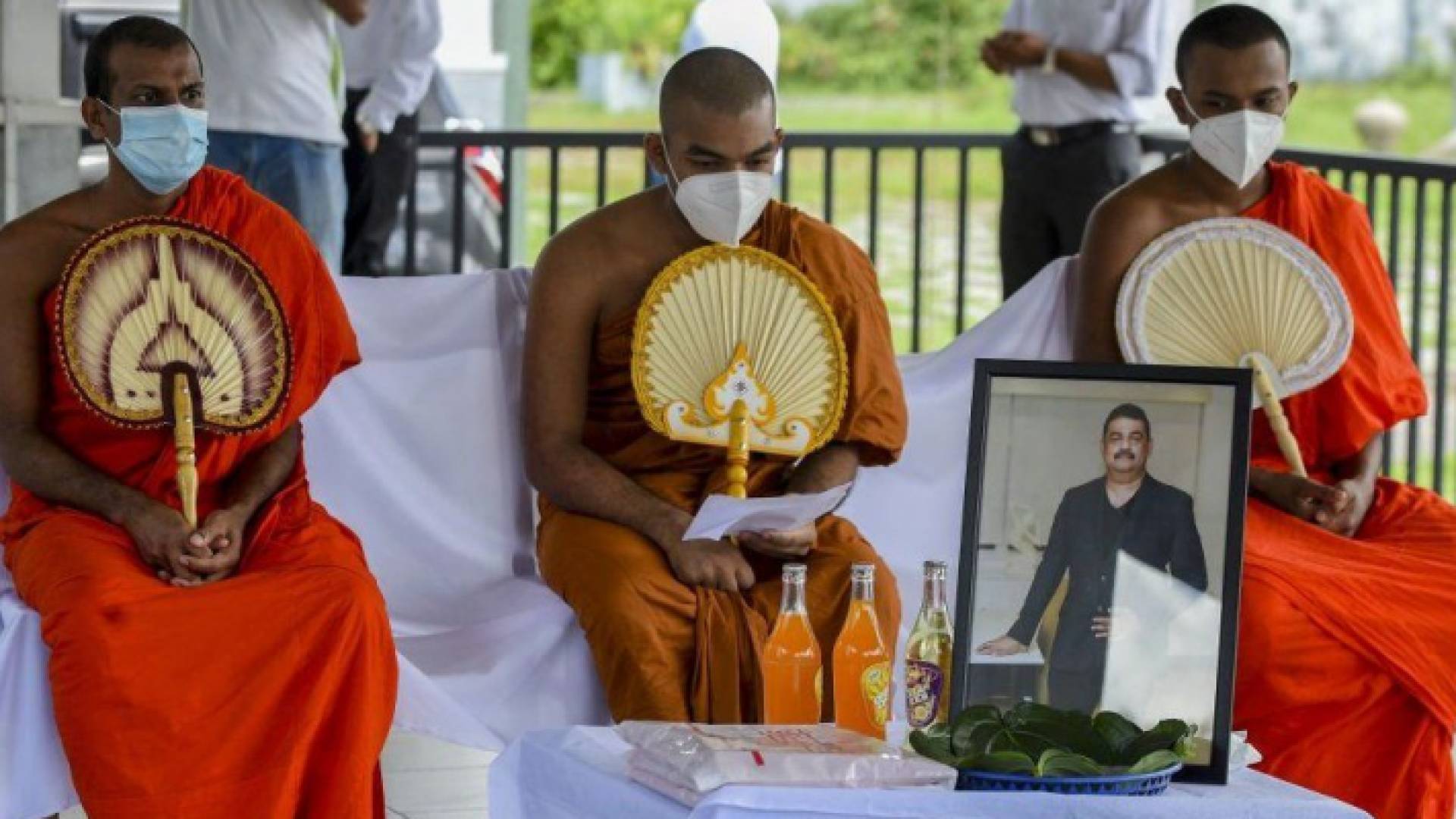 من جنازة إليانثا وايت