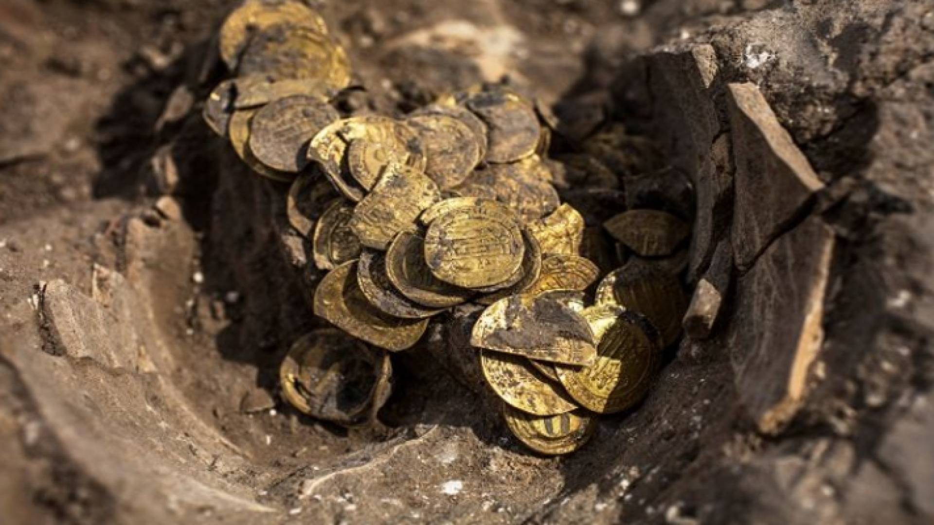 دفائن ذهبية - الصورة ارشيفية