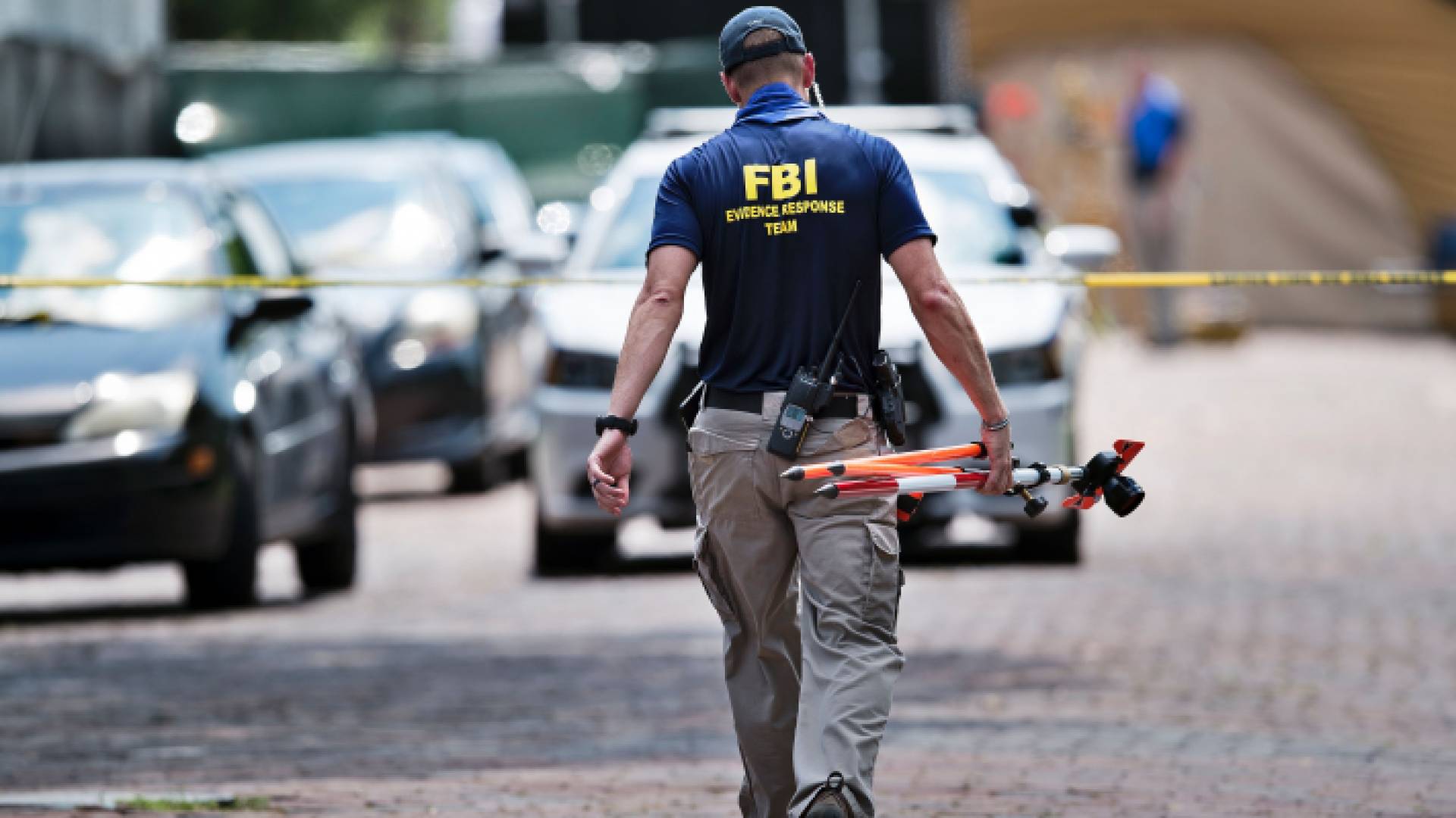 عميل "إف بي آي"