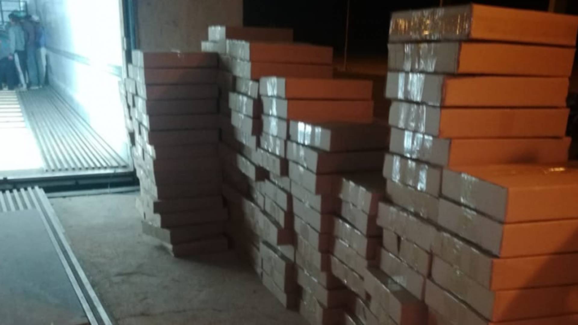 الجمارك تحبط تهريب أدوية