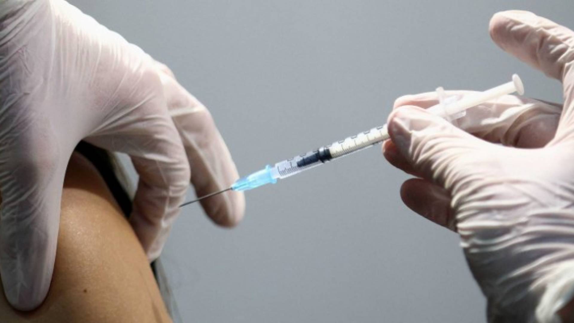 لقاح كورونا - ارشيفية