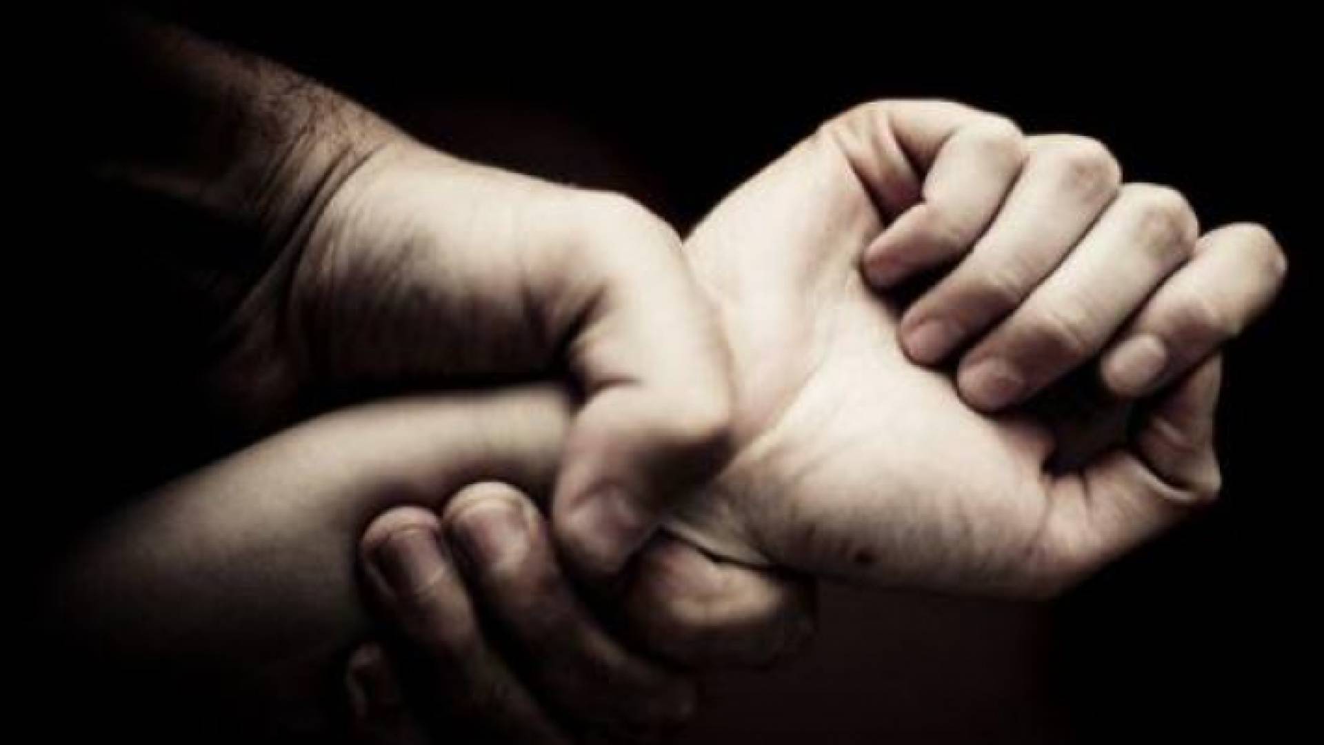 "حماية الأسرة" تتعامل مع 37 ألف بلاغ عنف أسري حتى نهاية آب الماضي