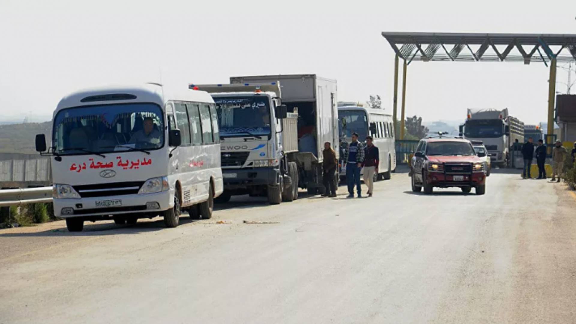 4500 لاجئ عاد من الأردن إلى سوريا في 2021