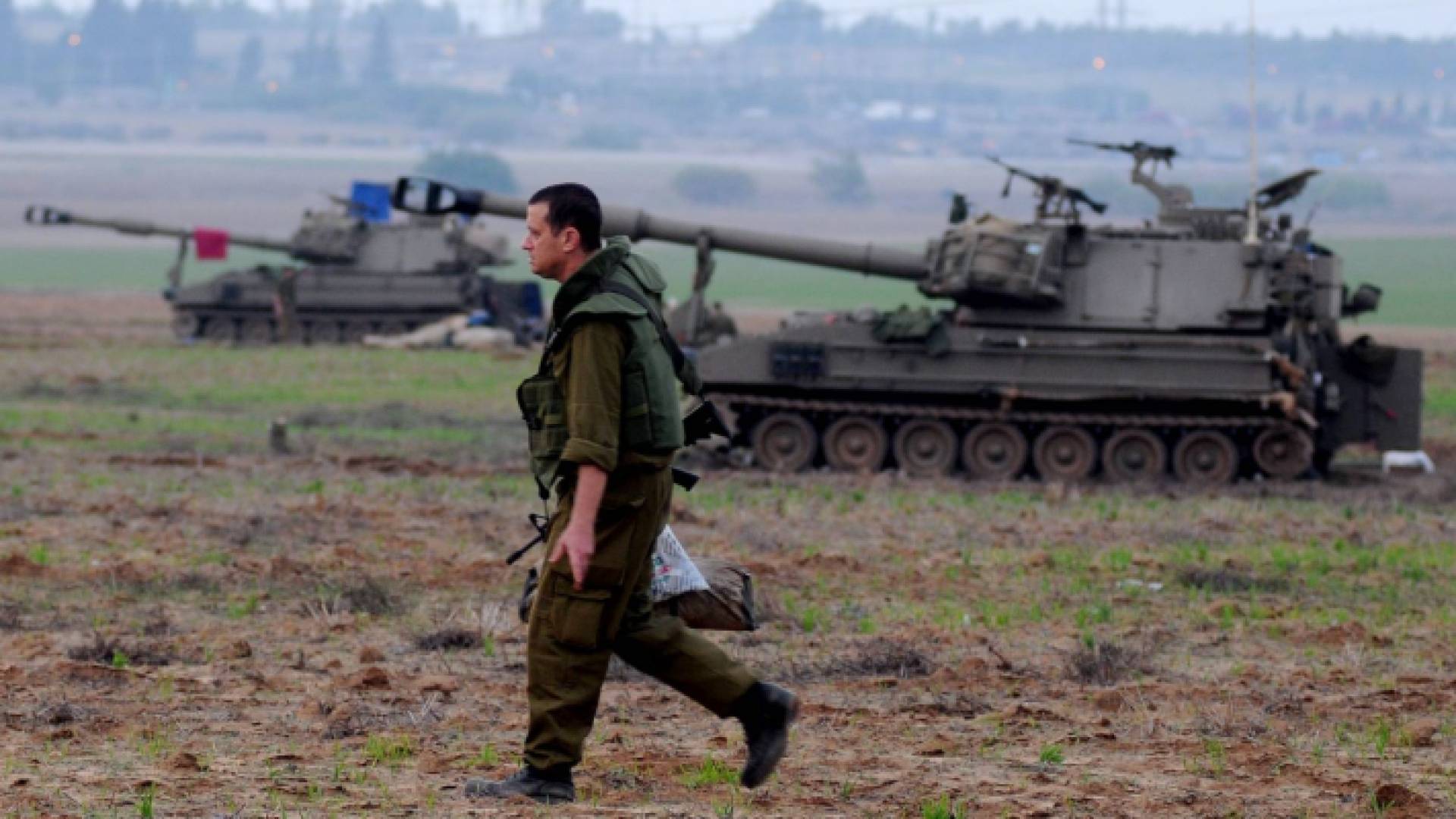 آليات عسكرية تابعة للاحتلال الإسرائيلي في قطاع غزة - أرشيفية