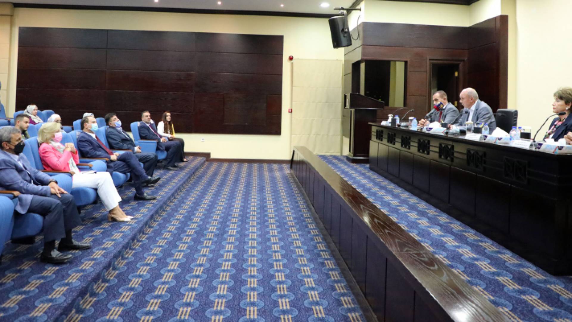 جانب من اللقاء