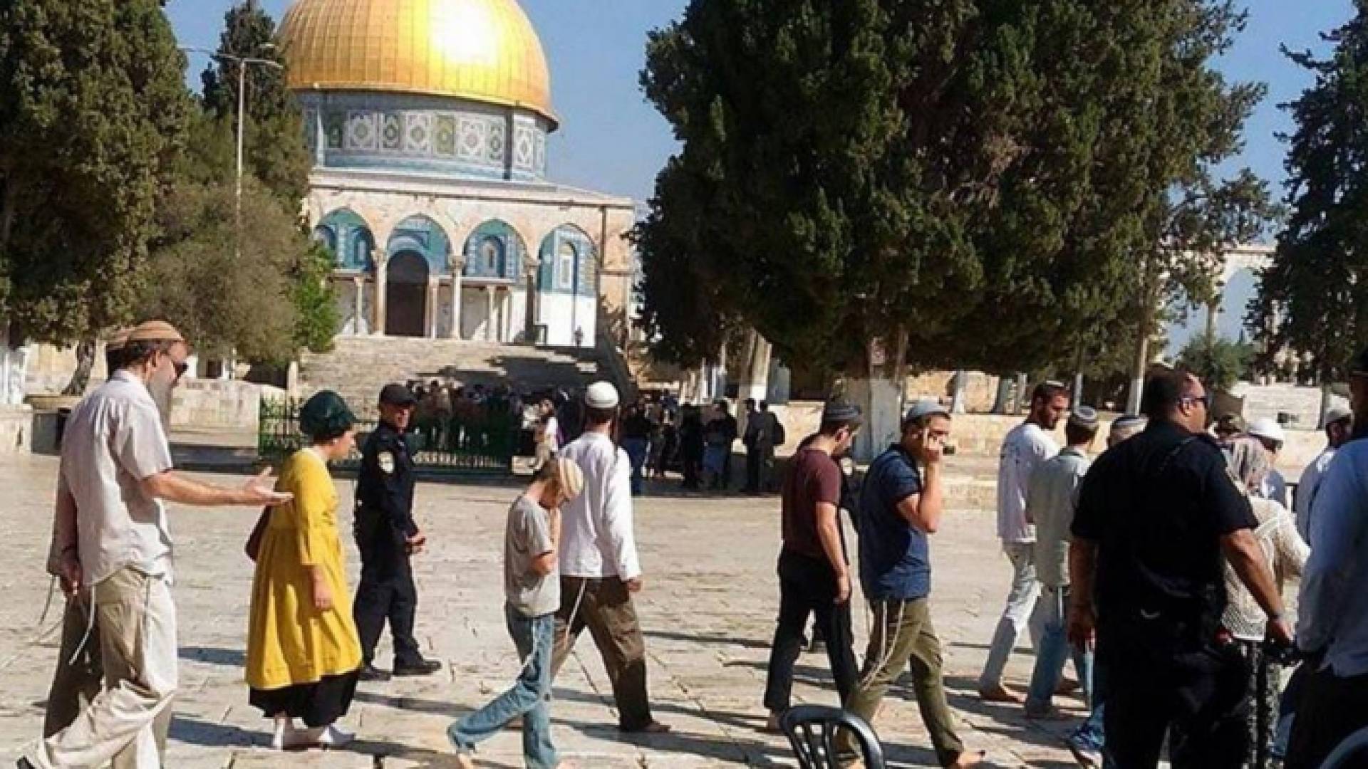 مستوطنون يقتحمون الأقصى عبر باب المغاربة - أرشيفية