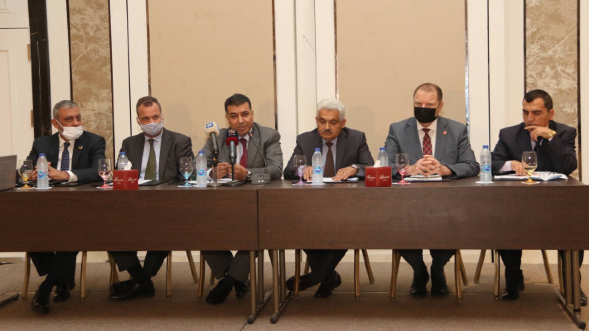 جانب من إطلاق الحملة