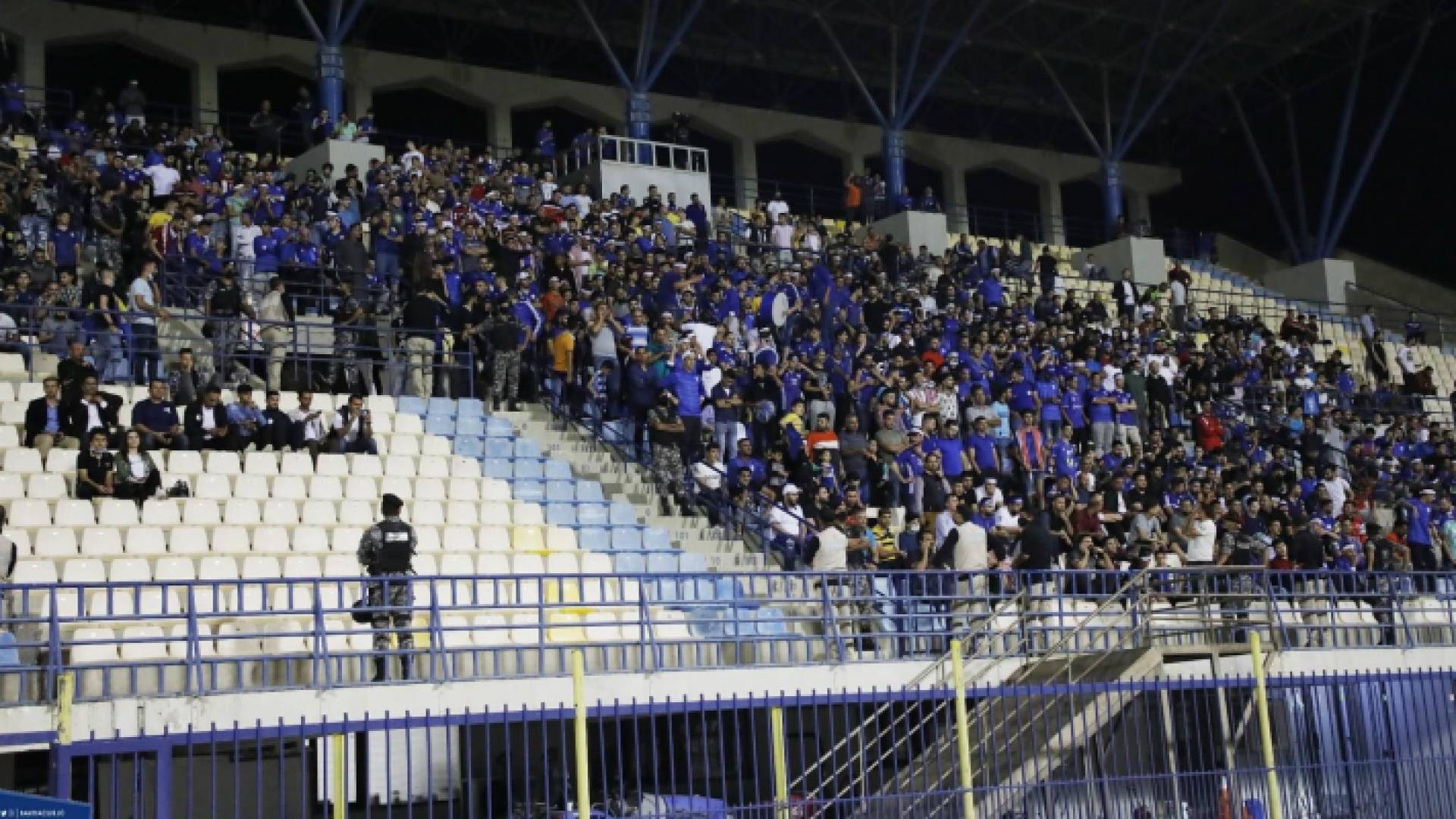 جماهير فريق الرمثا - أرشيفية