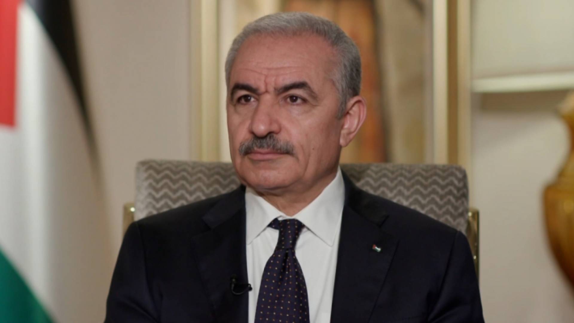 رئيس الوزراء الفلسطيني الدكتور محمد اشتية - ارشيفية