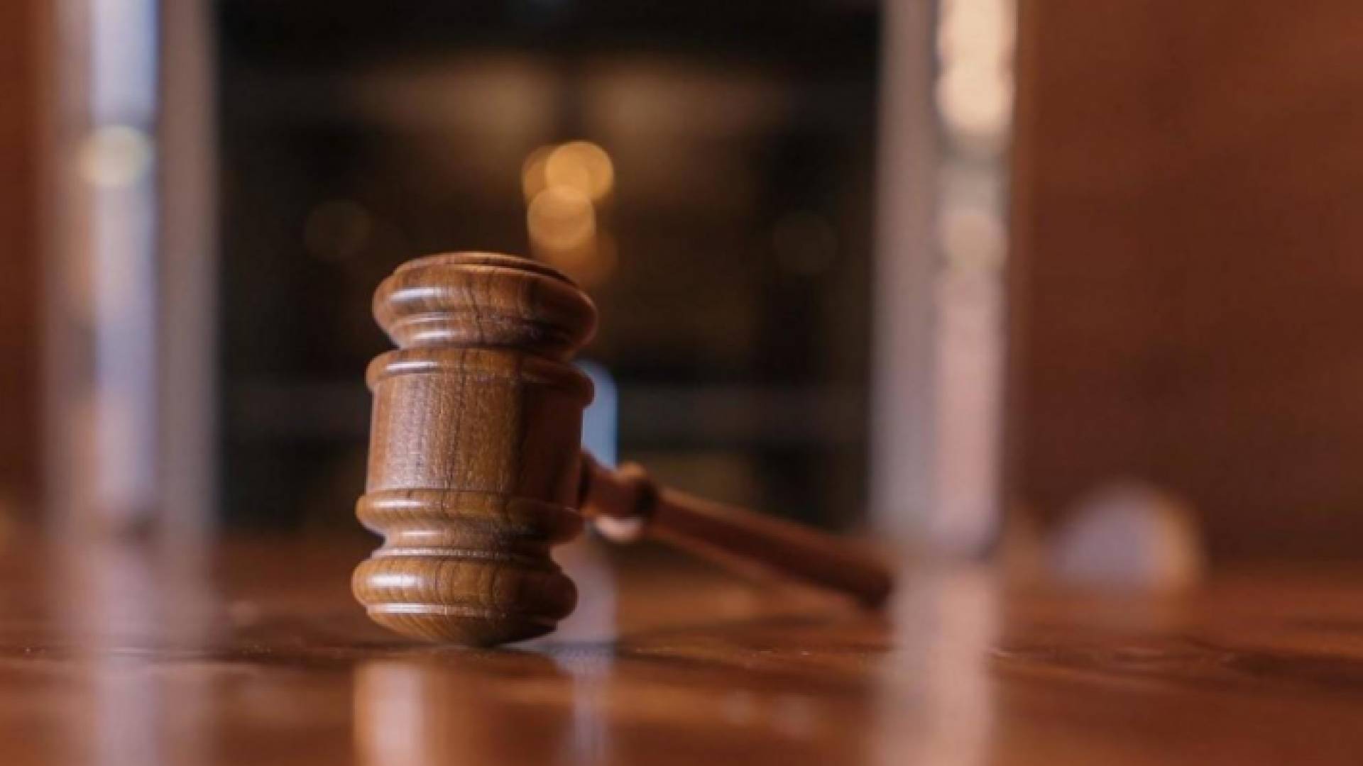 مطرقة - تعبيرية