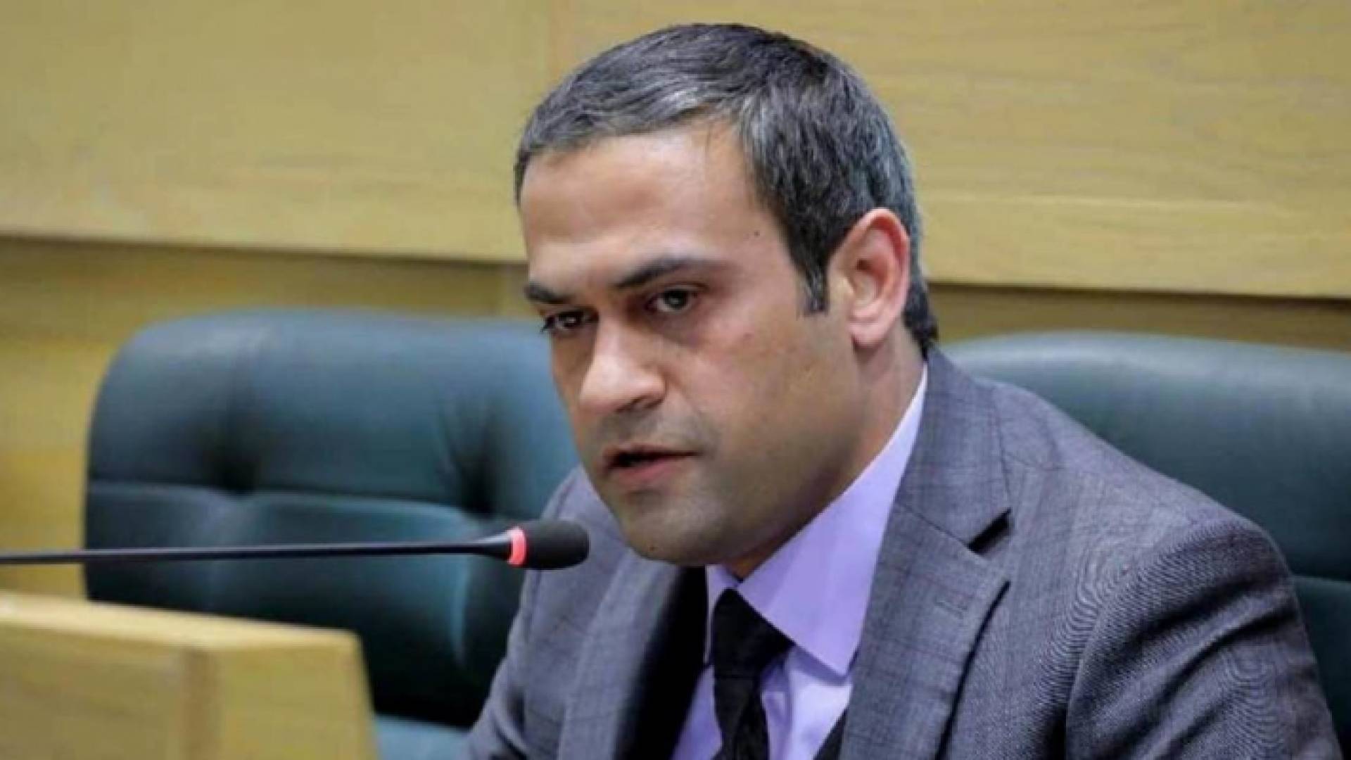 النائب المفصول أسامة العجارمة