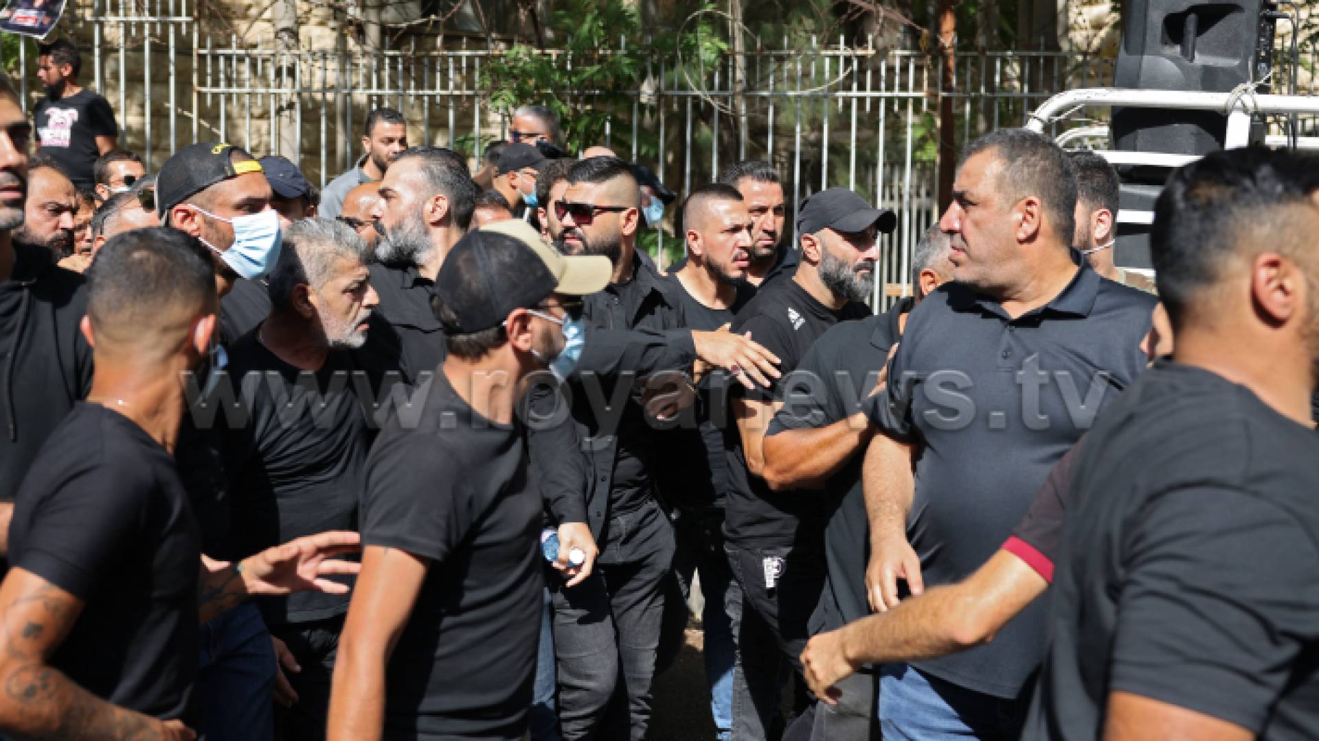 من التظاهرات في العاصمة اللبنانية بيروت