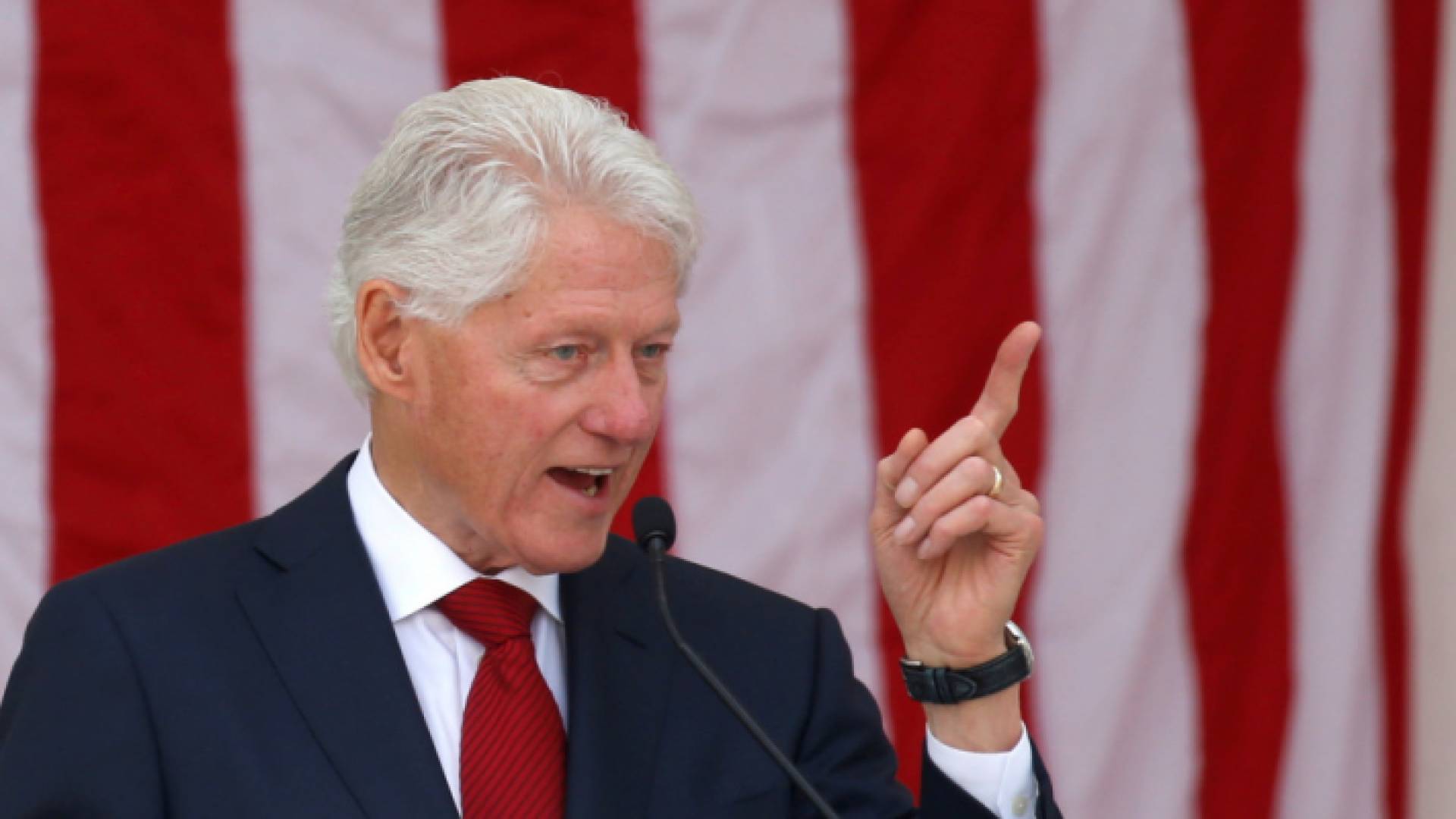 الرئيس الأمريكي الأسبق بيل كلينتون