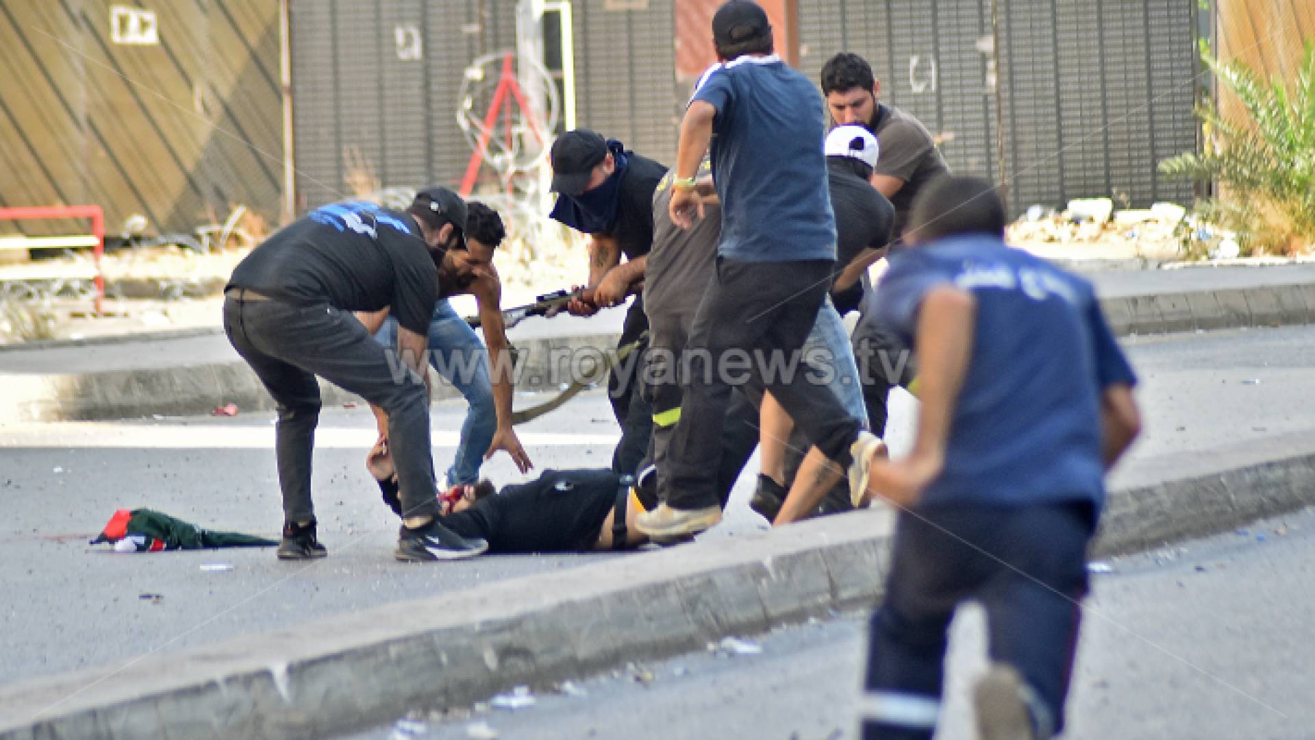 ارتفاع عدد قتلى اشتباكات بيروت إلى 7