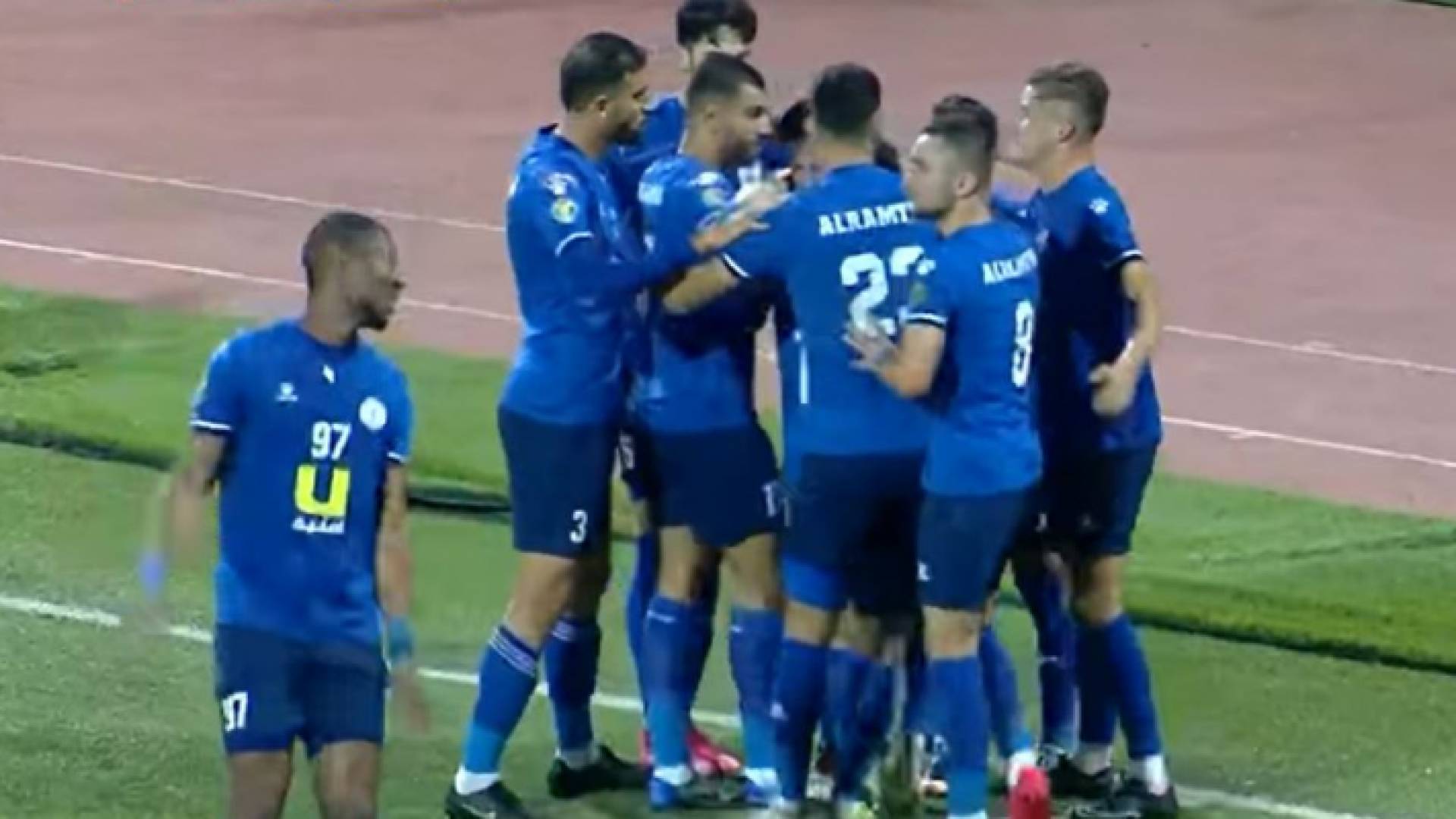 الرمثا ينفرد بصدارة الدوري ويقترب من اللقب بعد انتصاره برباعية على معان