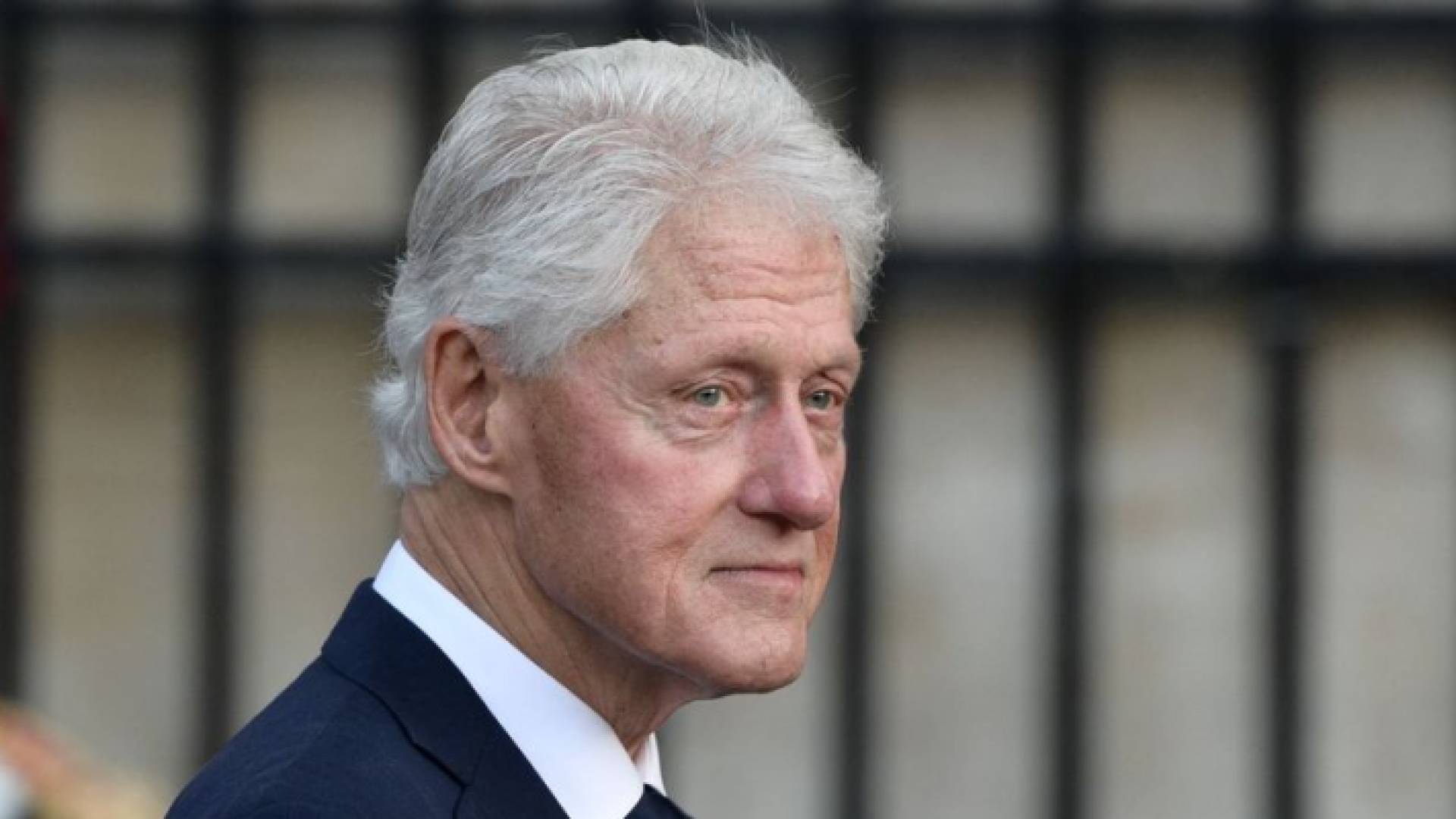 لرئيس الأمريكي الأسبق بيل كلينتون