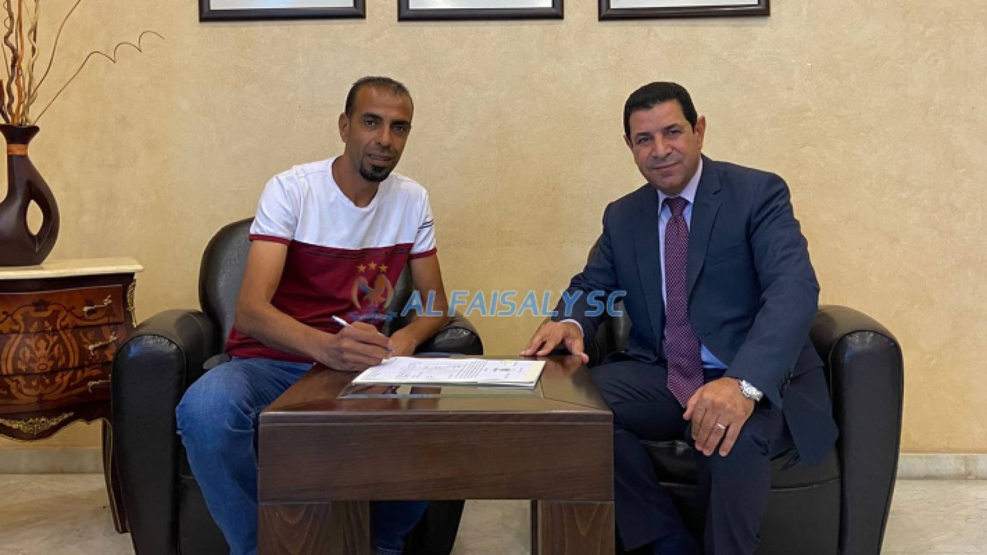 مؤقتة الفيصلي تجتمع مع أصحاب الذمم المالية المترتبة على النادي