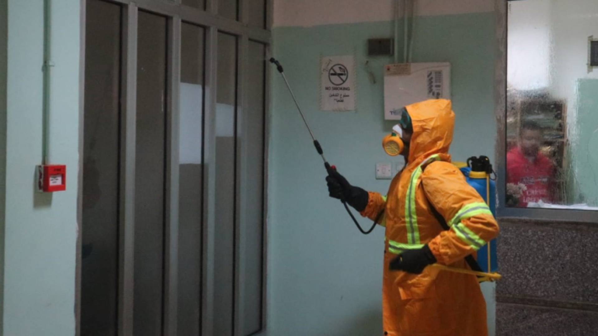 حملات رش وتعقيم