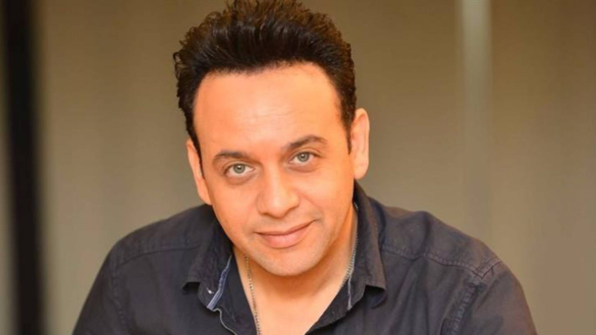 الفنان المصري مصطفى قمر