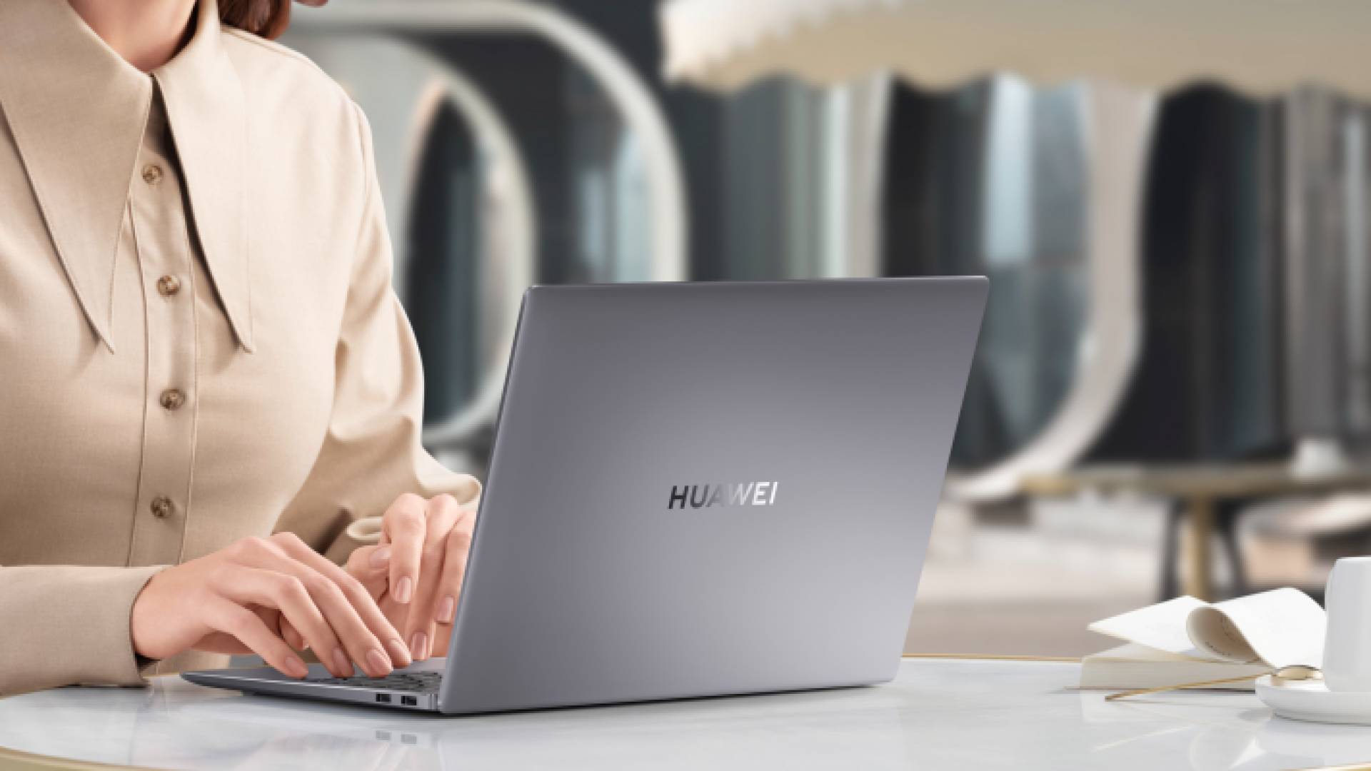HUAWEI MateBook 14: شاشة عرض كاملة FullView وميزات الجهاز الفائق وسعر مميز متوفر الآن للطلب المسبق في الأردن!