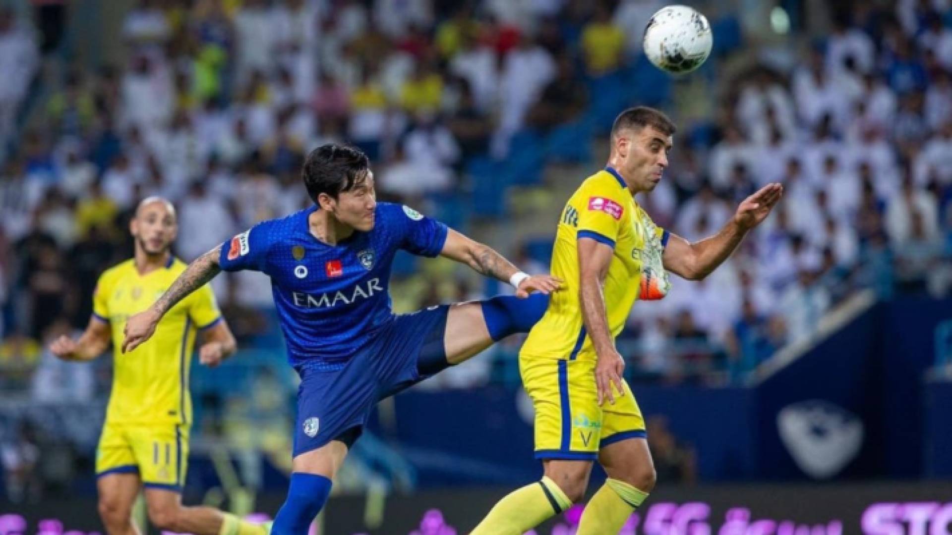 الهلال السعودي يكسب ديربي الرياض ويحجز مقعدا في نهائي أبطال آسيا