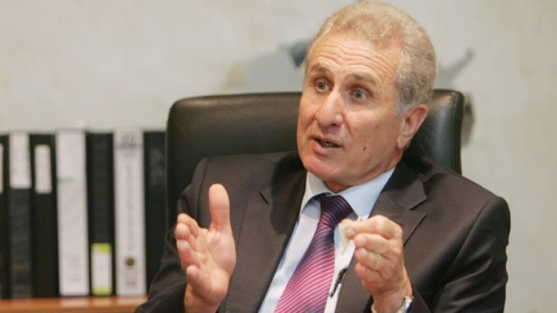 وزير التربية والتعليم والتعليم العالي والبحث العلمي وجيه عويس