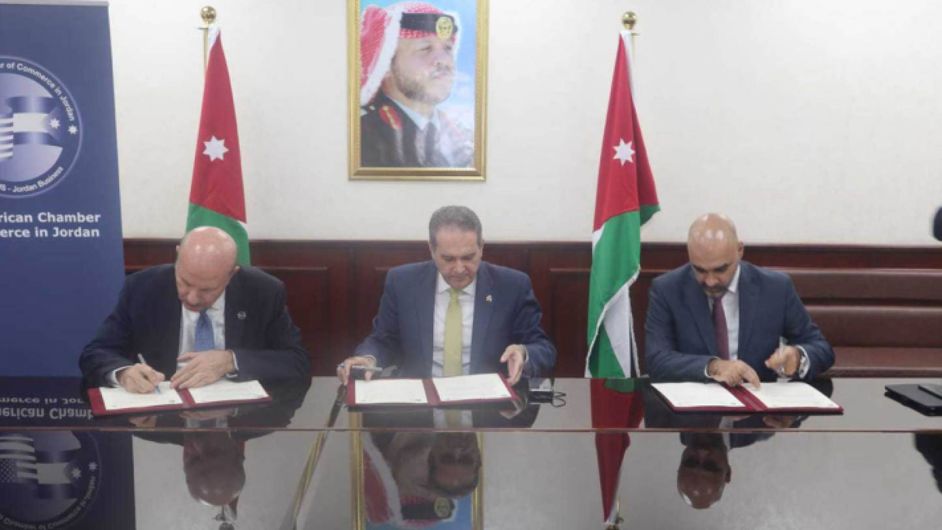 مذكرة تفاهم بين الصحة وشركات الأدوية البحثية العالمية