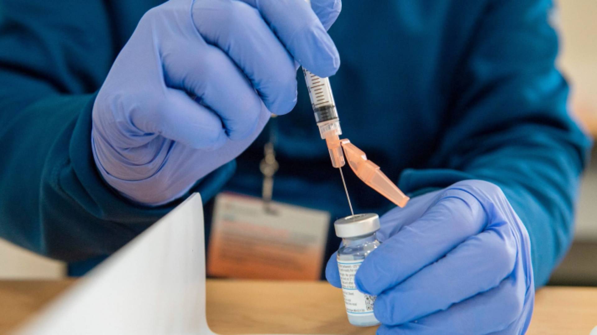 لقاح كورونا - ارشيفية