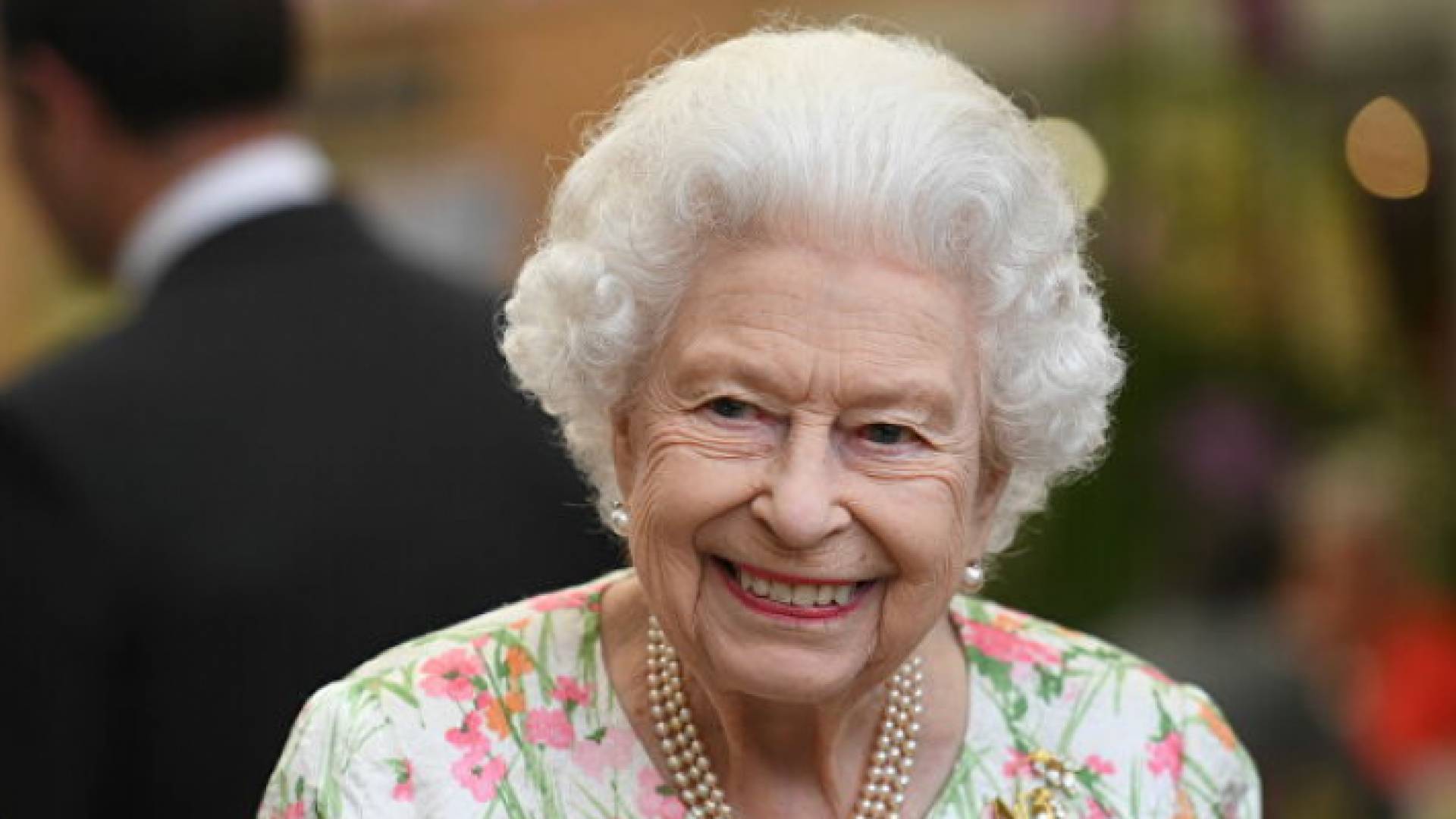 ملكة بريطانيا إليزابيث الثانية